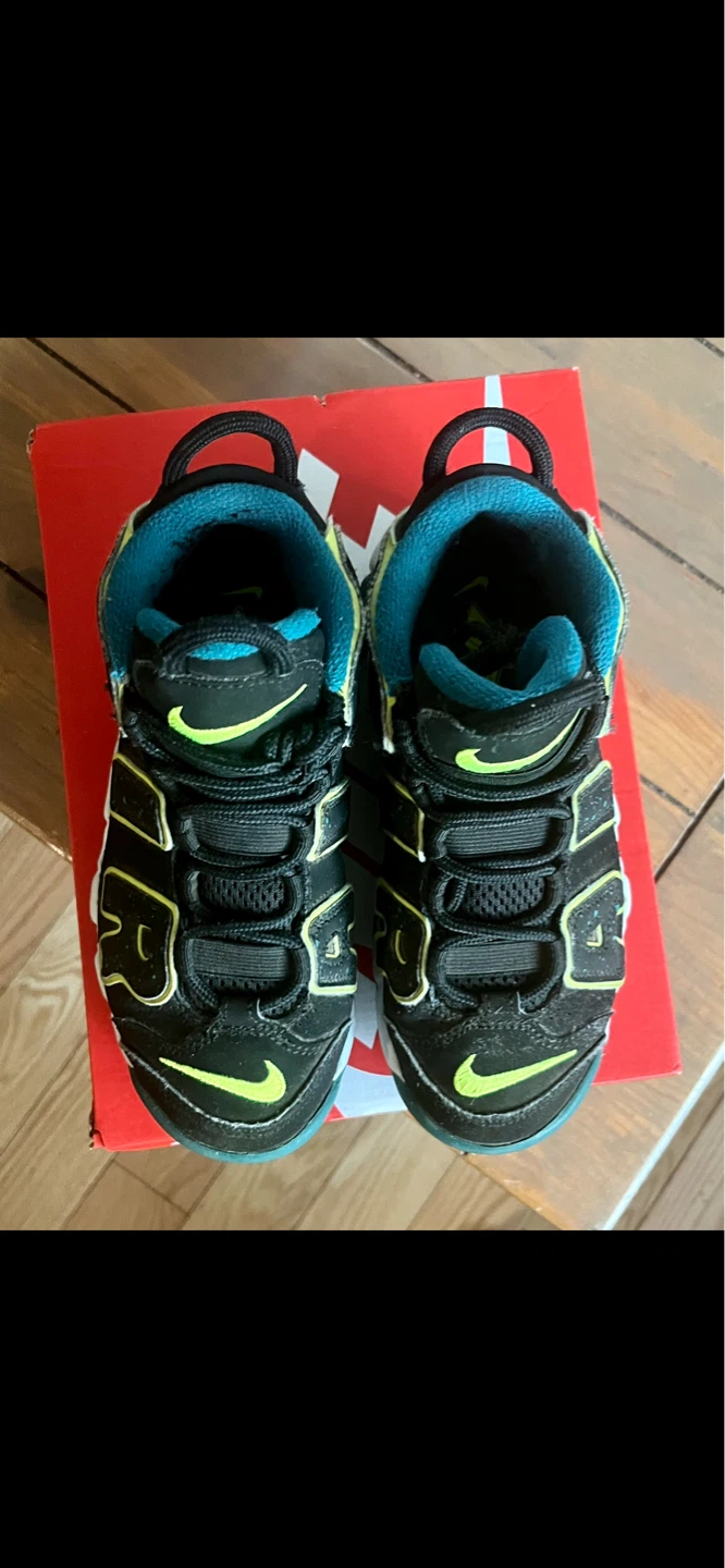 Nike Air More Uptempo (PS) Big Kid Shoes Size 1.5 - photo 4