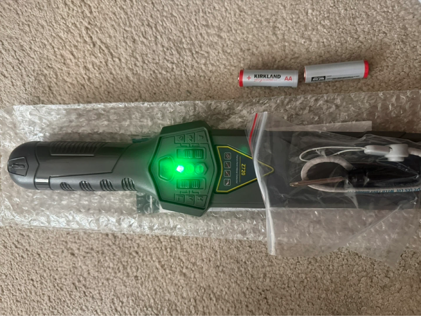 Hand-Held Metal Detector Z720 - photo 5