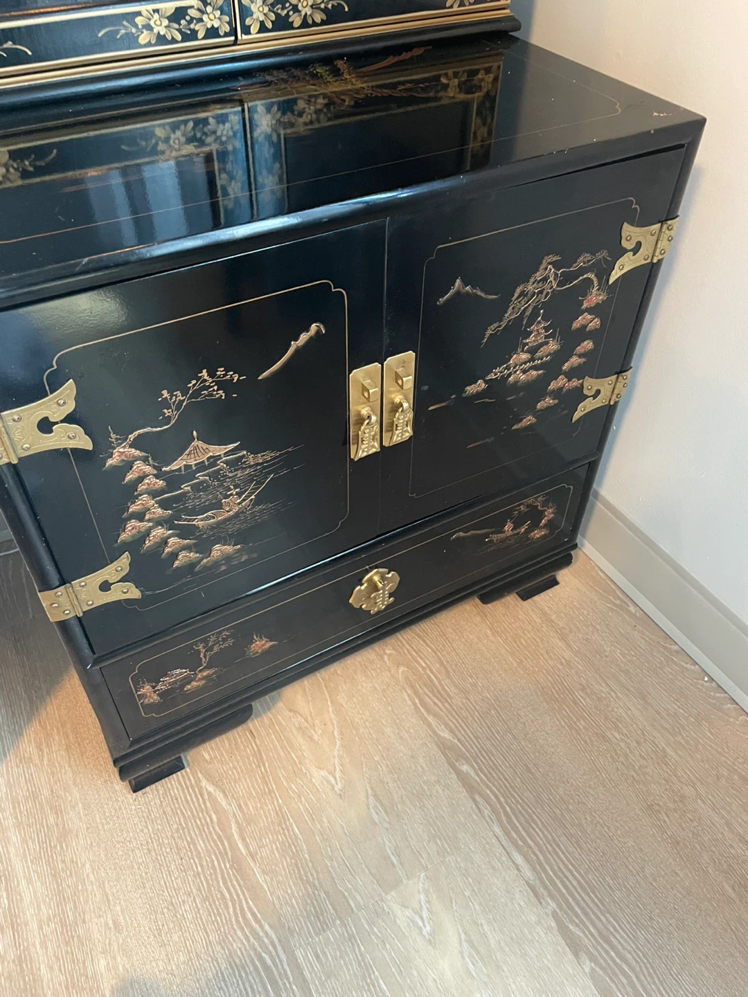 Black Lacquer Chinoiserie Cabinet - photo 5