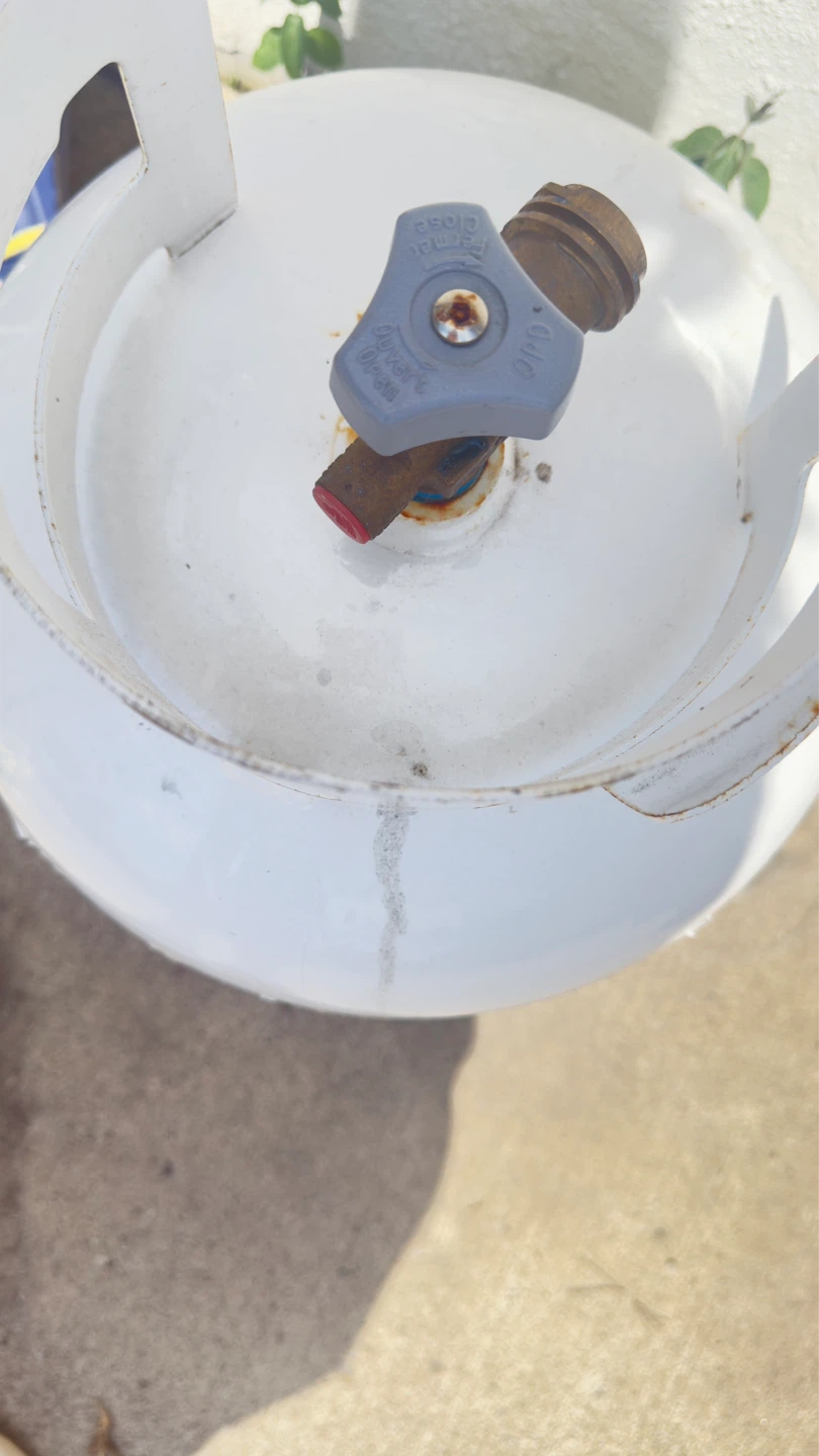 Tank Traders 7.7 kg Propane Tank - photo 2