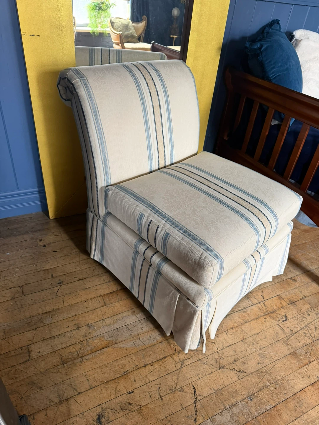 2 Striped Accent Chairs