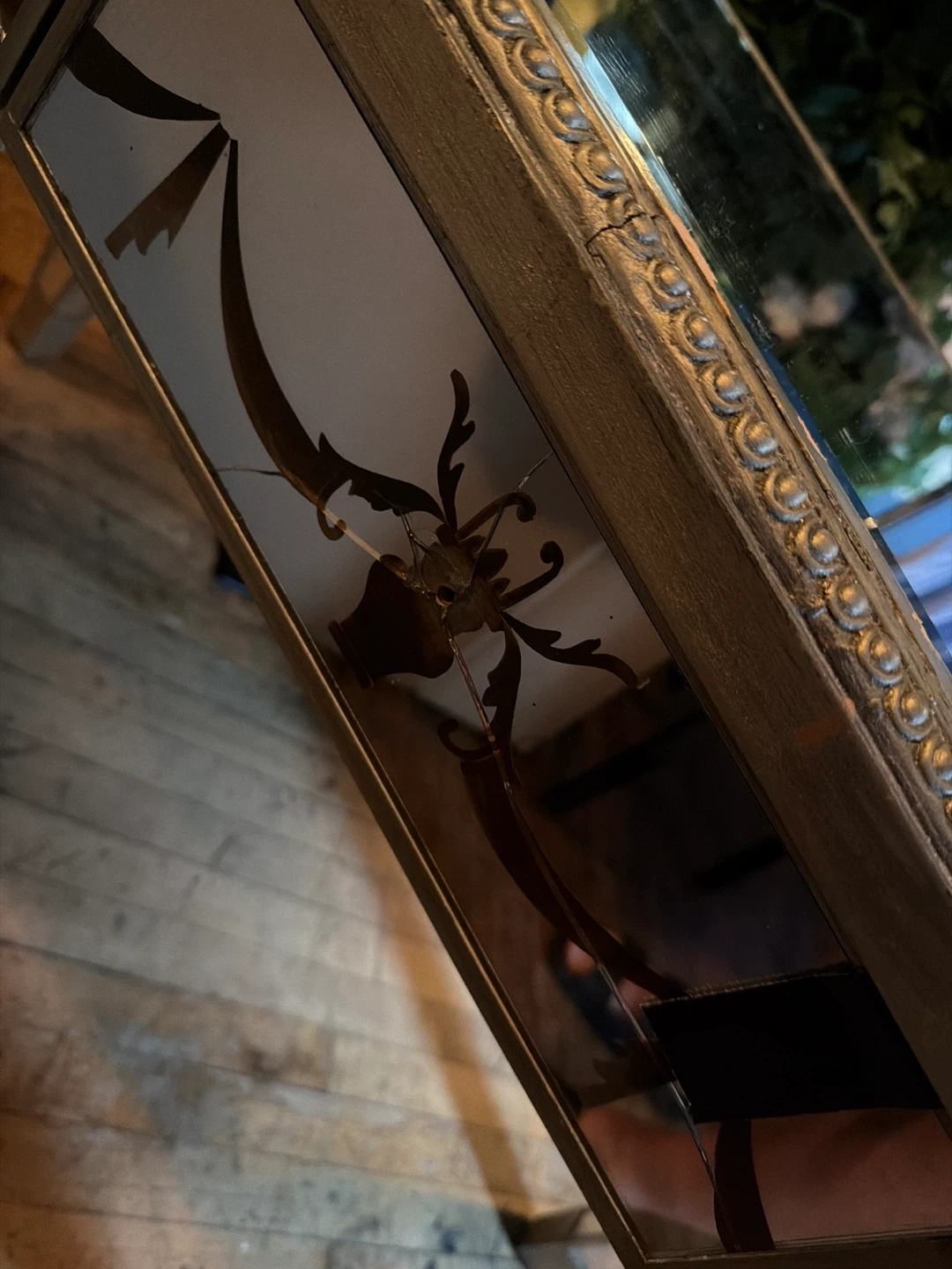 Mirrored Vanity Desk with Ornate Frame - photo 3