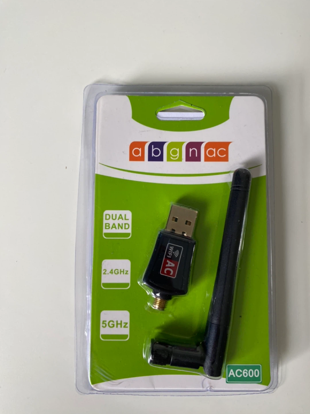Dual Band AC600 WiFi USB Dongle Adapter
