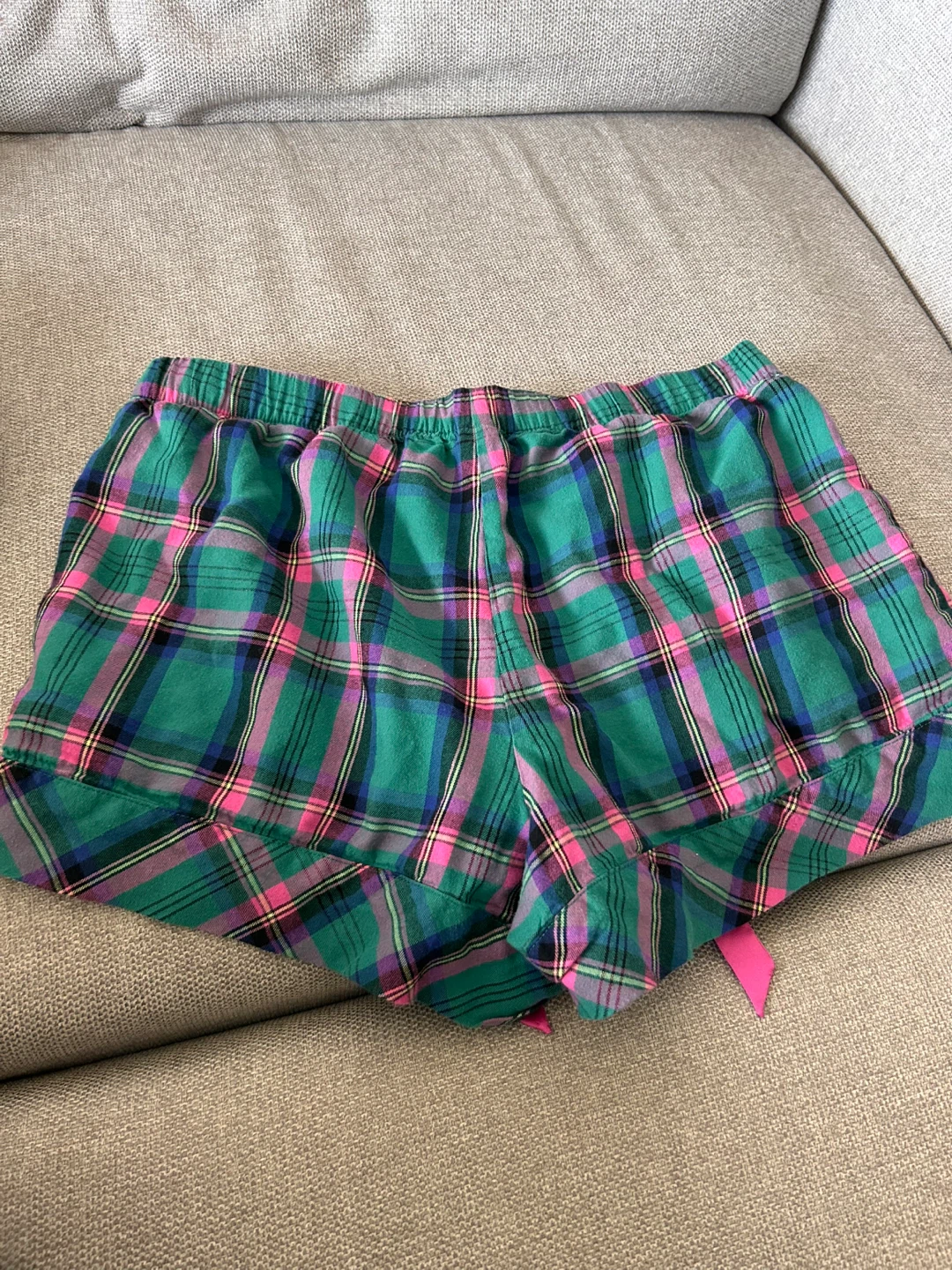 Victoria's Secret plaid flannel lounge shorts size medium - photo 5