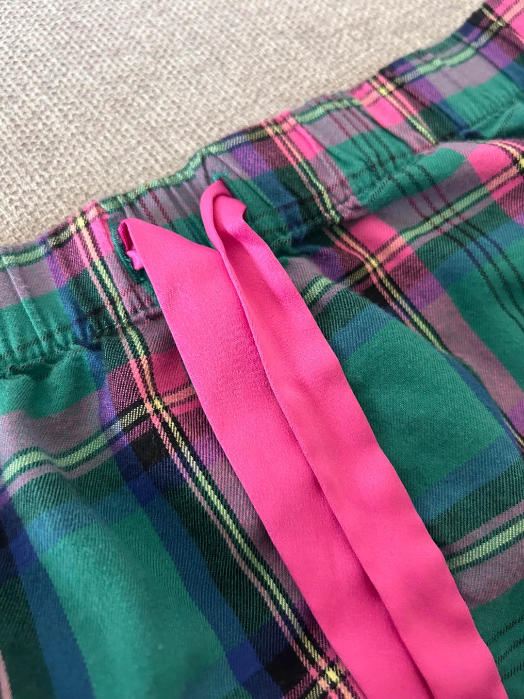Victoria's Secret plaid flannel lounge shorts size medium - photo 4
