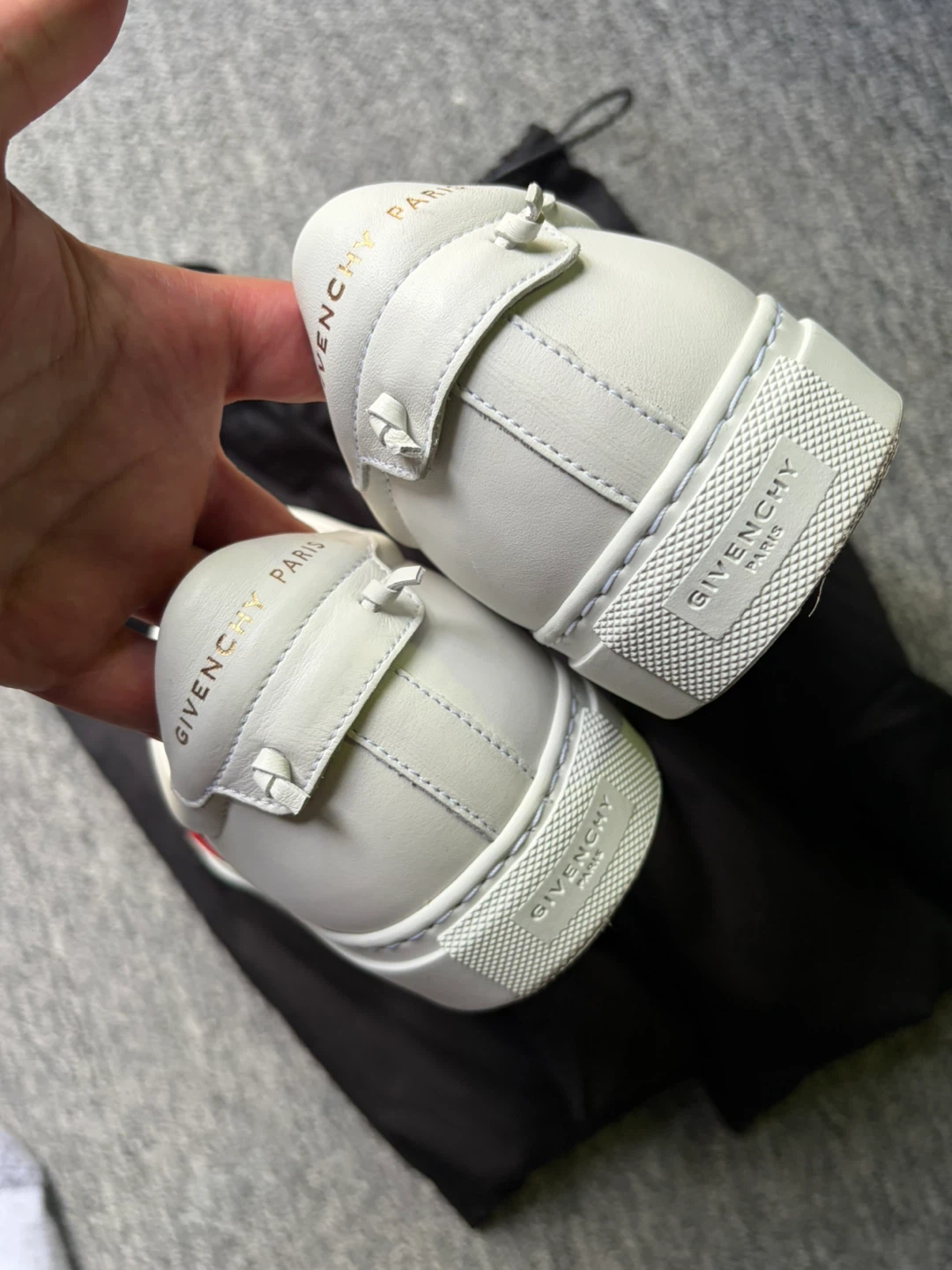 Givenchy White Leather Sneakers with Red Band - Size 40.5 - photo 5