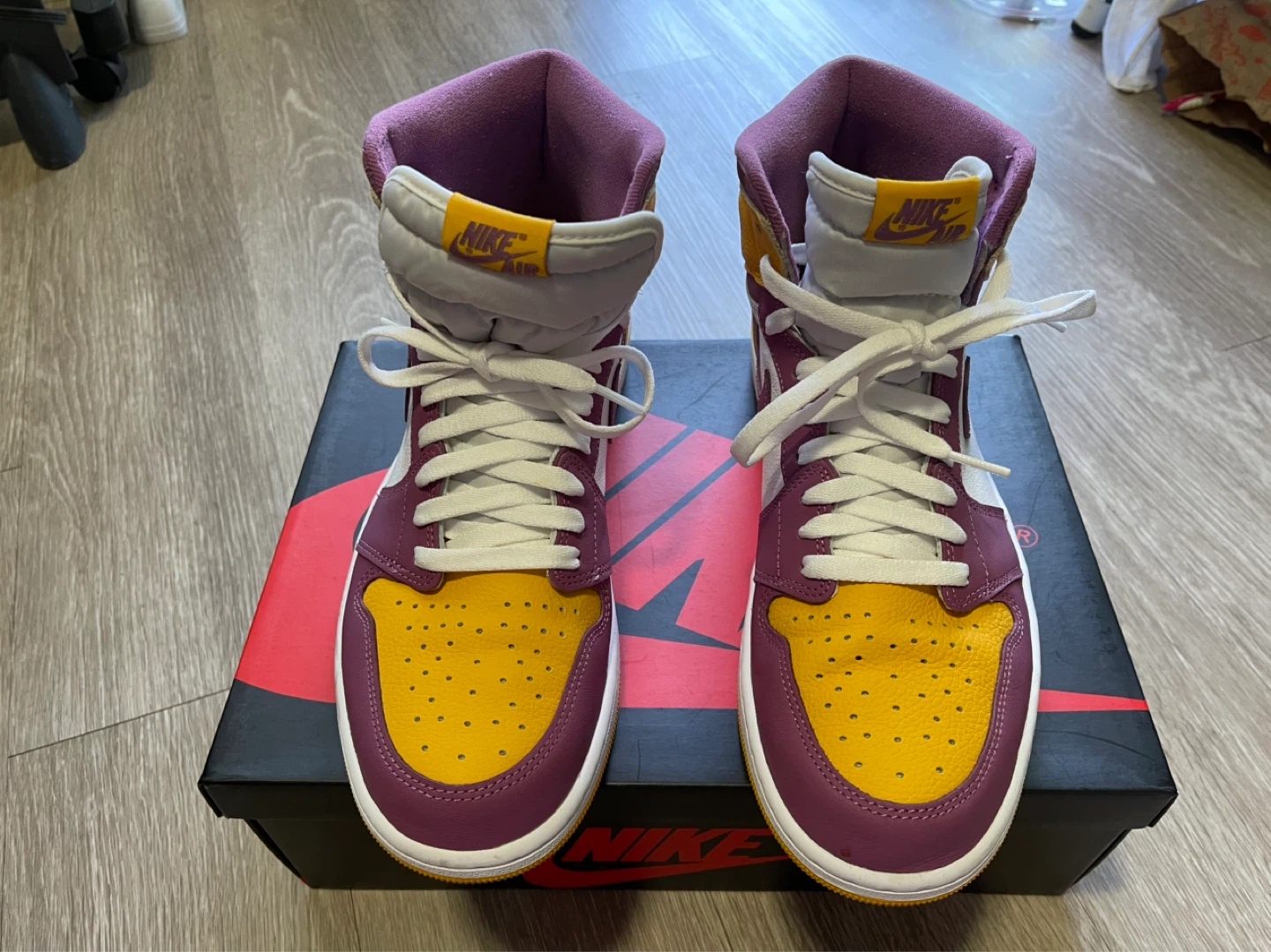 Nike Air Jordan 1 High OG Men's Size 11