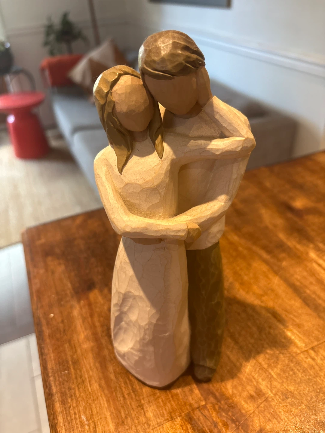 Willow Tree Figure - Embracing Couple