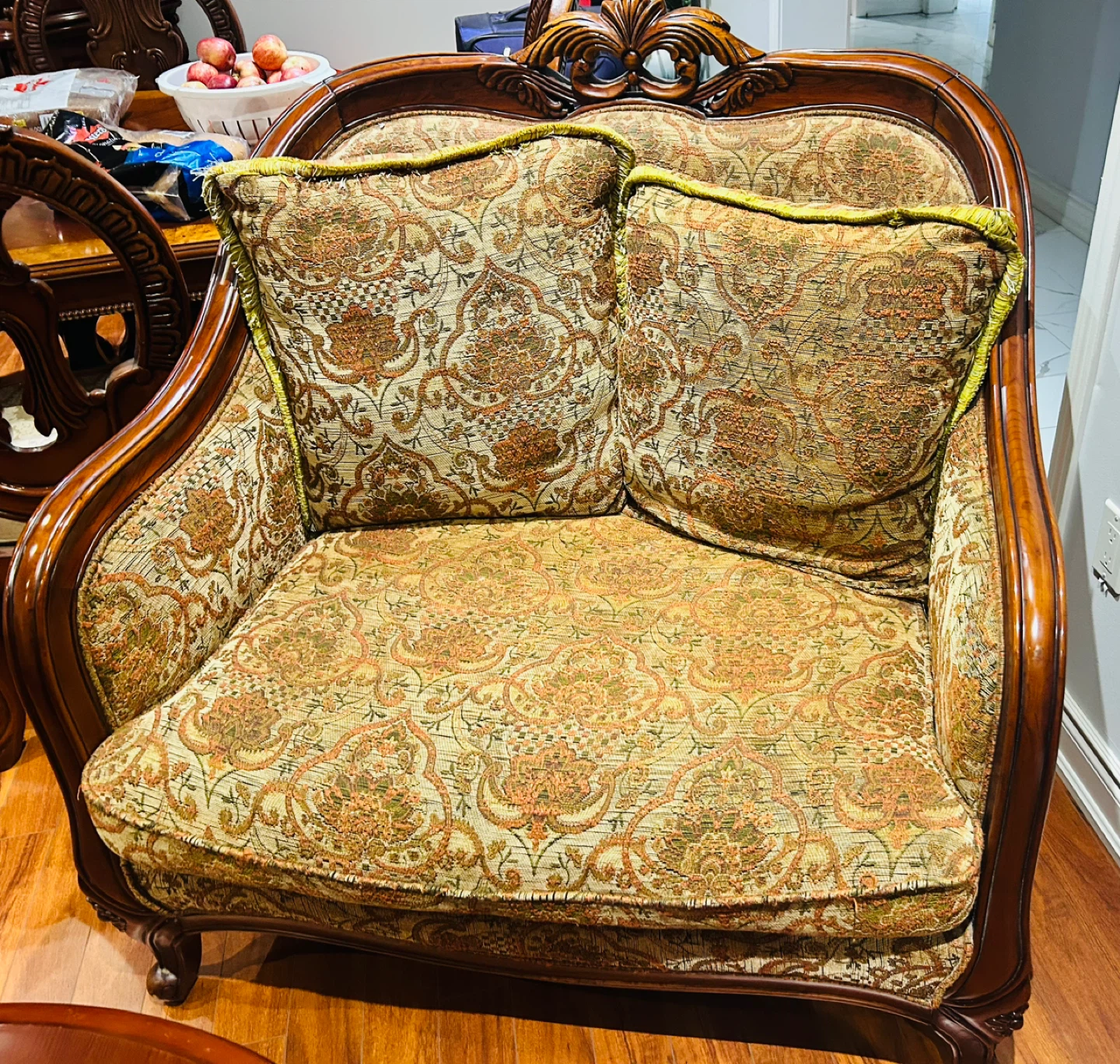 Beautiful tables and sofas for sale - photo 3