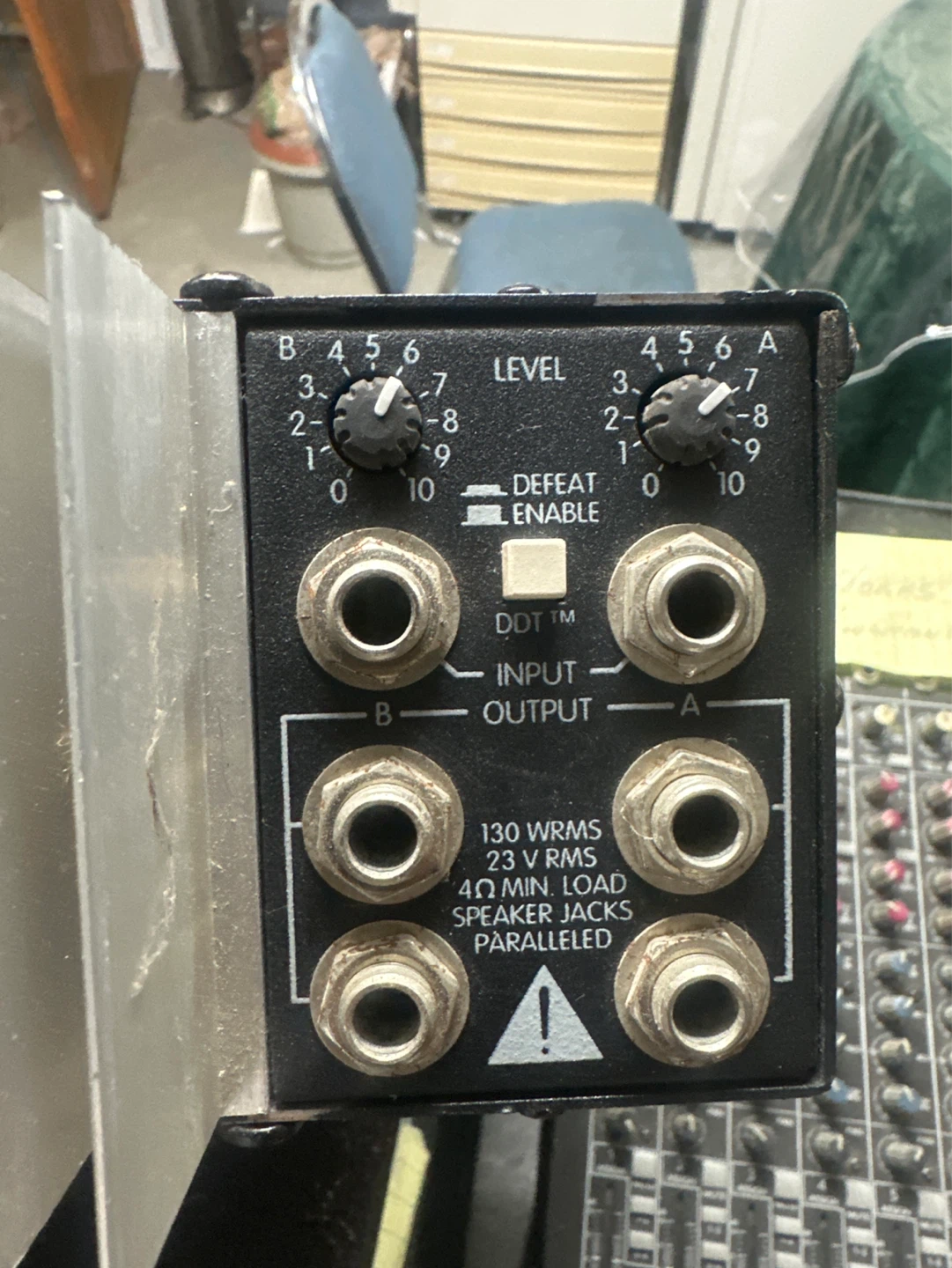 Peavey PV 260 Professional Stereo Power Amplifier - photo 3