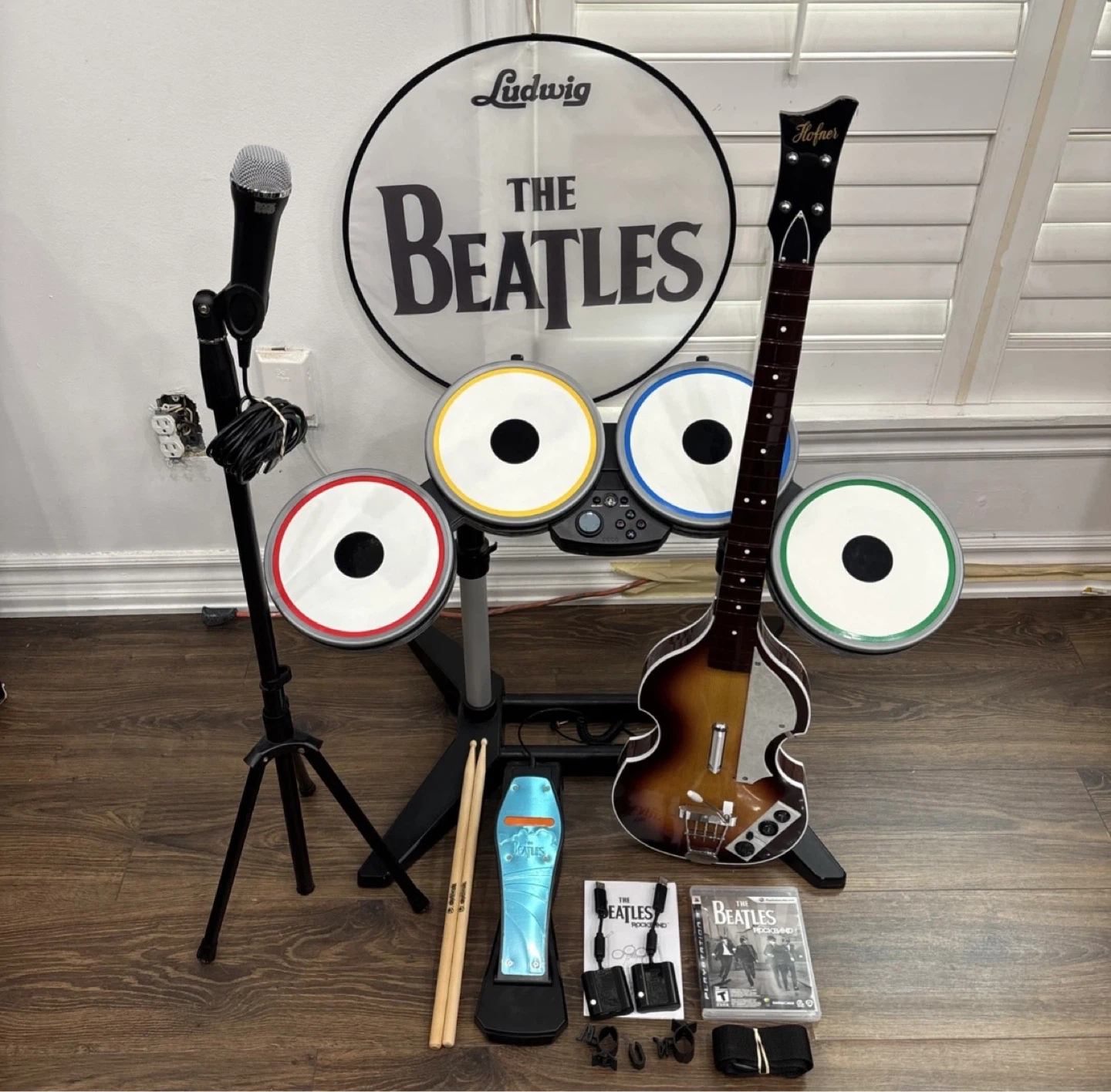 The Beatles Rockband PS3 PlayStation 3 Limited Edition