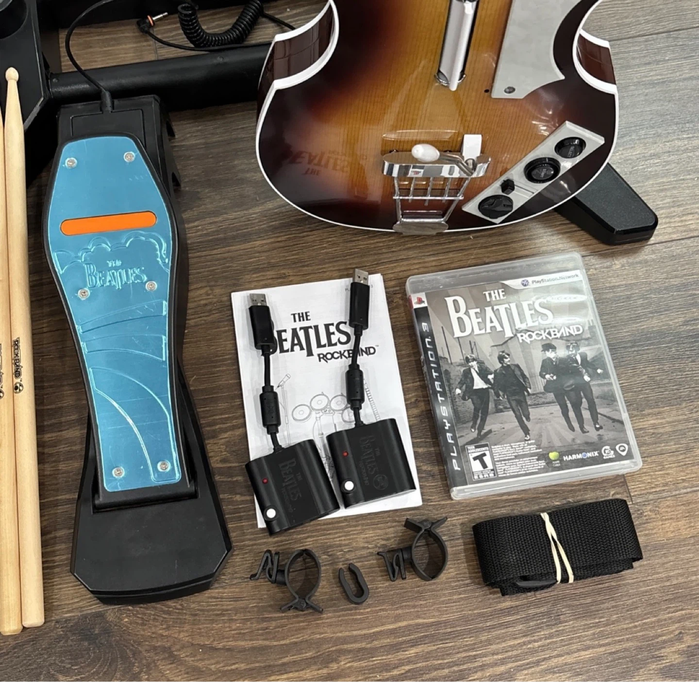 The Beatles Rockband PS3 PlayStation 3 Limited Edition - photo 2