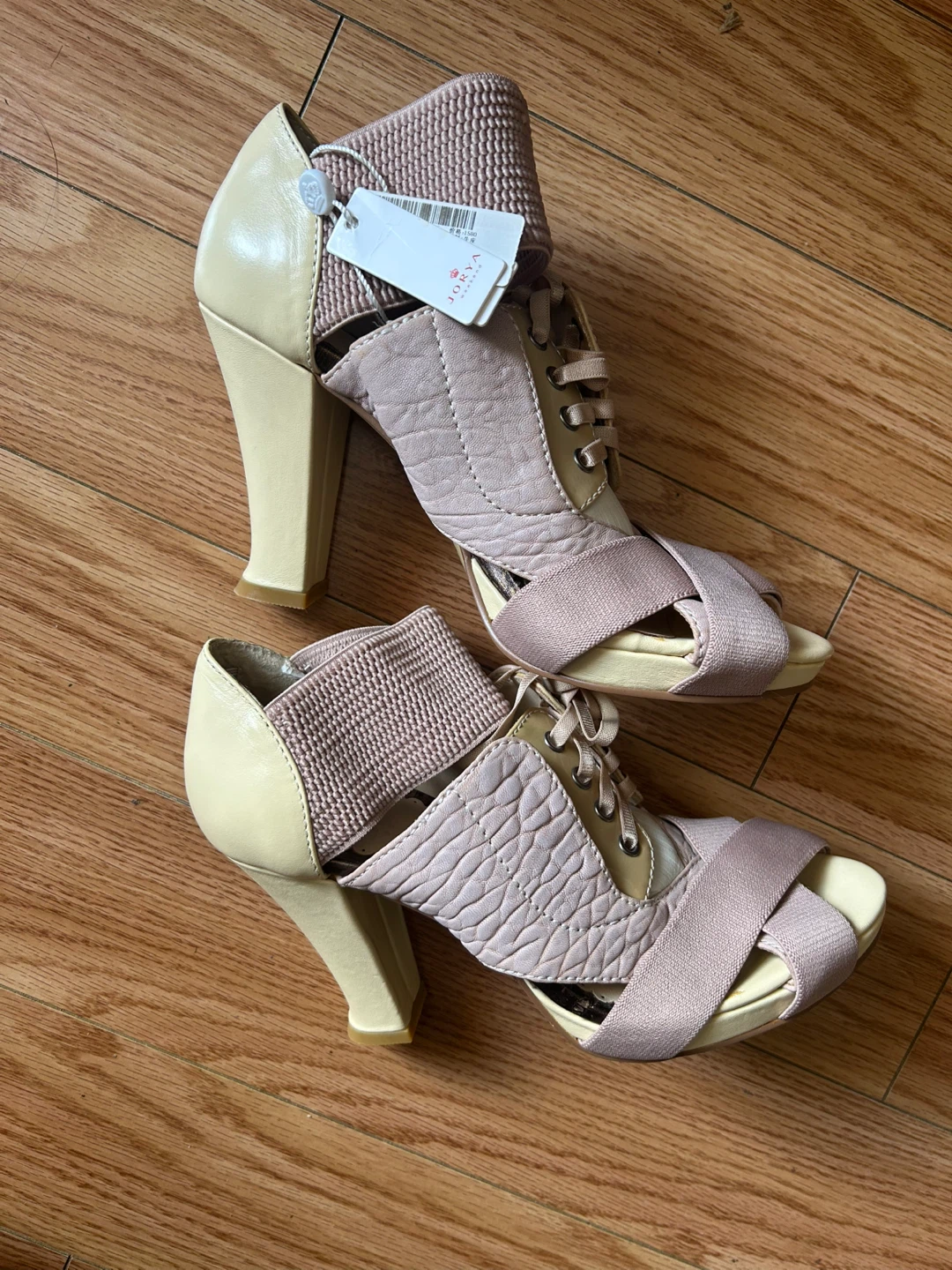 Brand New JORYA Women's Heeled Leather Sandals Size 6