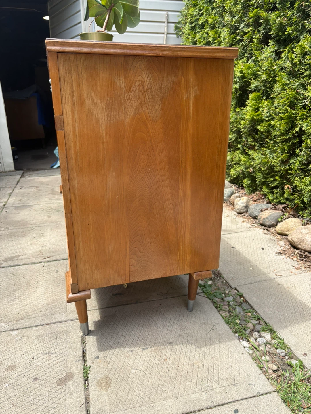 MCM Walnut Display / Bar cabinet - photo 4