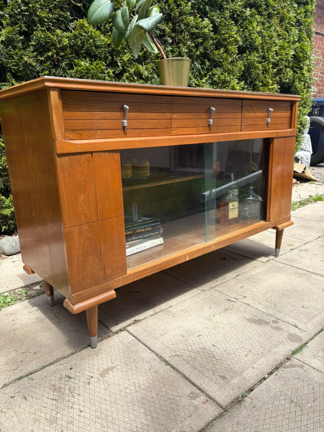 MCM Walnut Display / Bar cabinet - photo 2