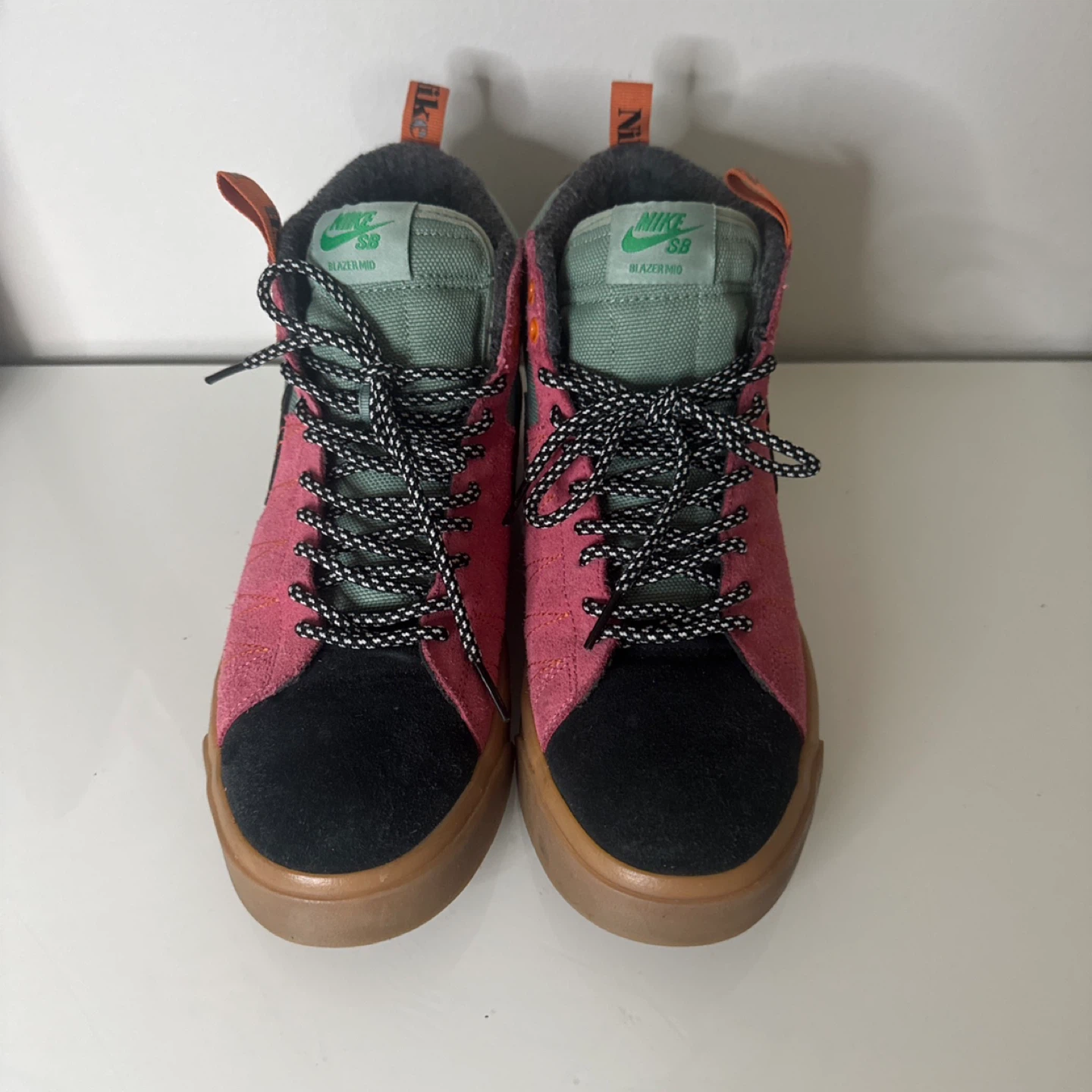 Nike SB Blazer Mid SE "Graffiti" Shoes