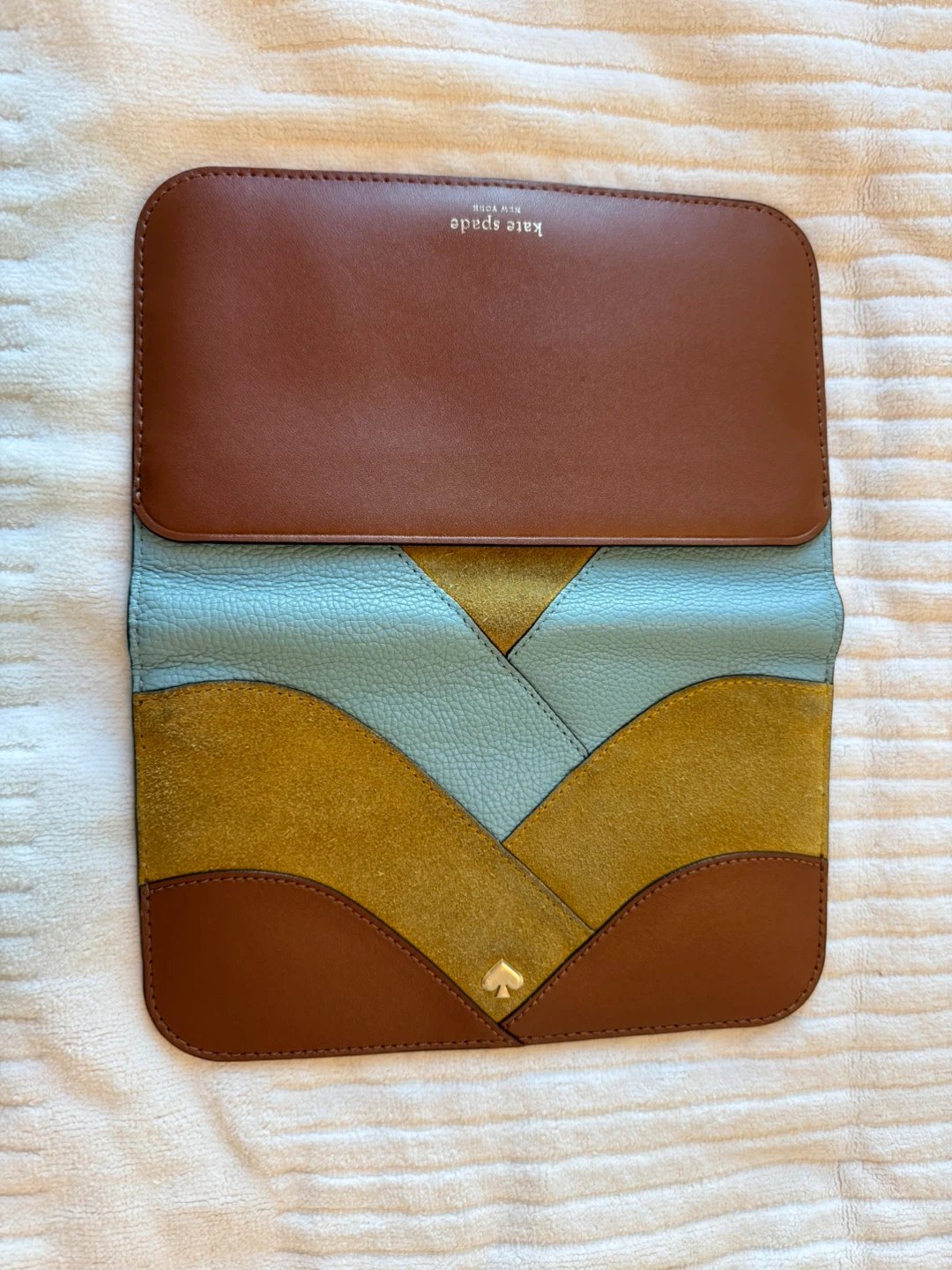 Kate Spade Clutch / Wallet