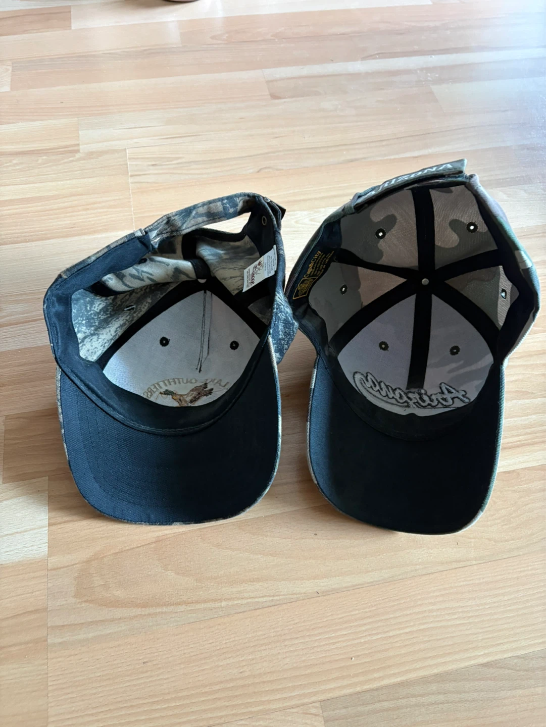 Brand New Camouflage Baseball Caps  $5 each firm - photo 2