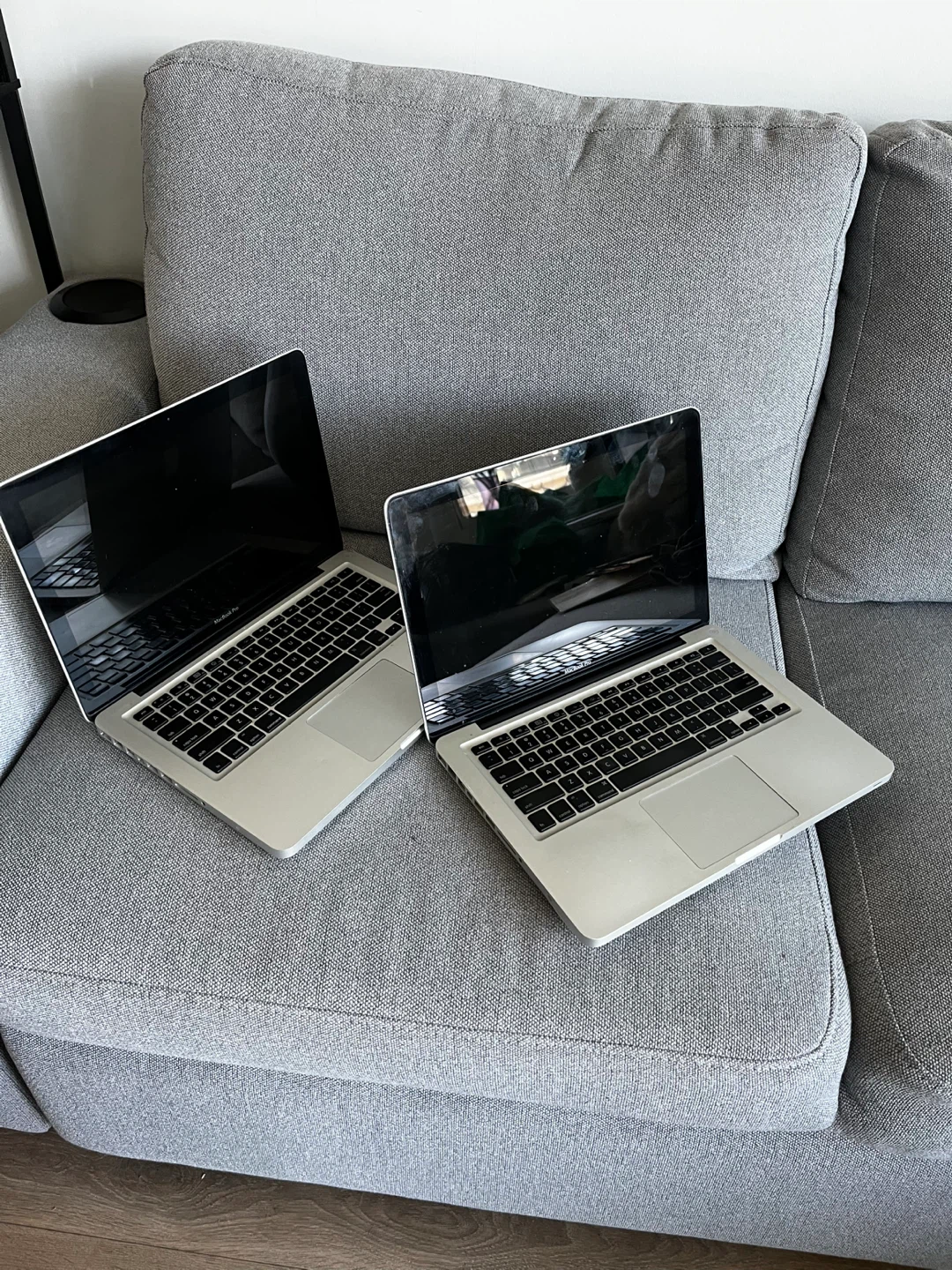 Apple MacBook Pro Laptops (2) - photo 3
