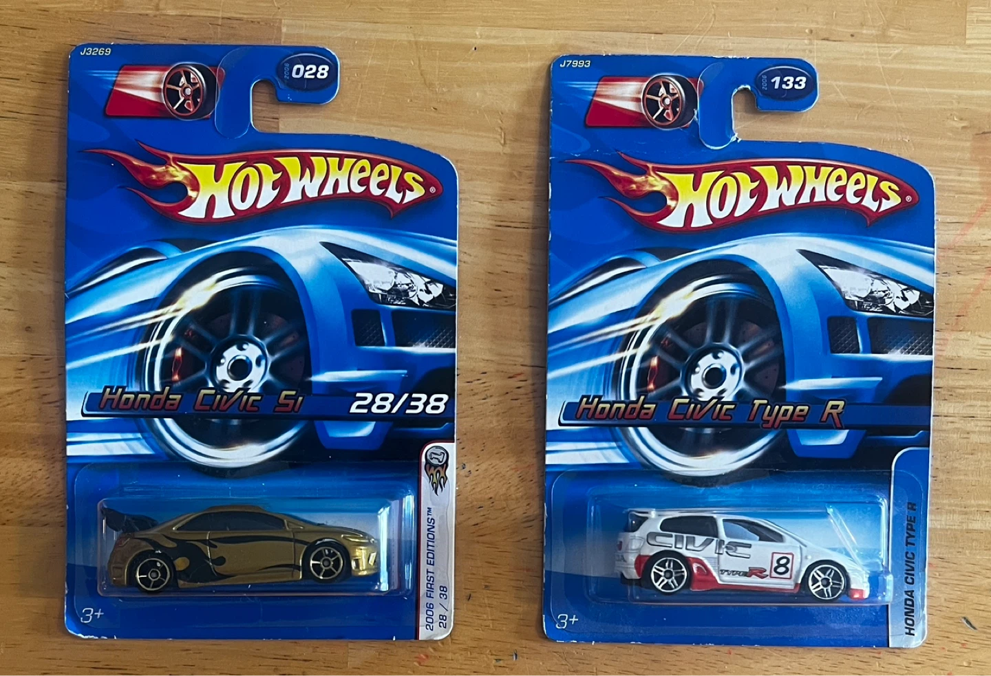 NIB Vintage Hot wheels collection READ DESCRIPTION - photo 5