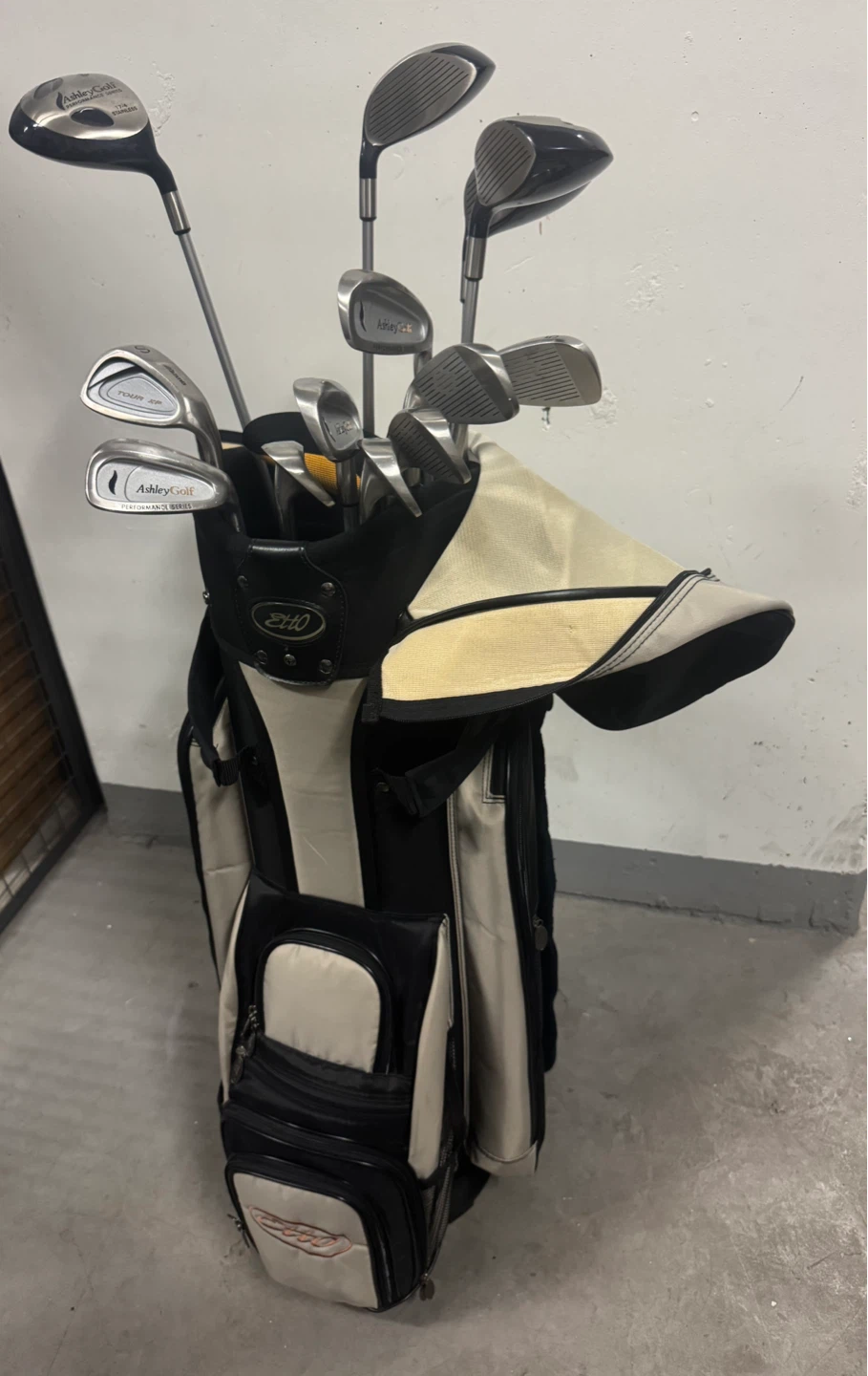 Ashley Golf Full Set of Golf Clubs with Bag and Headcovers - photo 2
