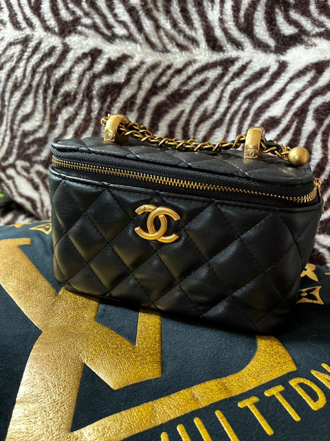 Chanel Black Quilted Vanity Case with Chain