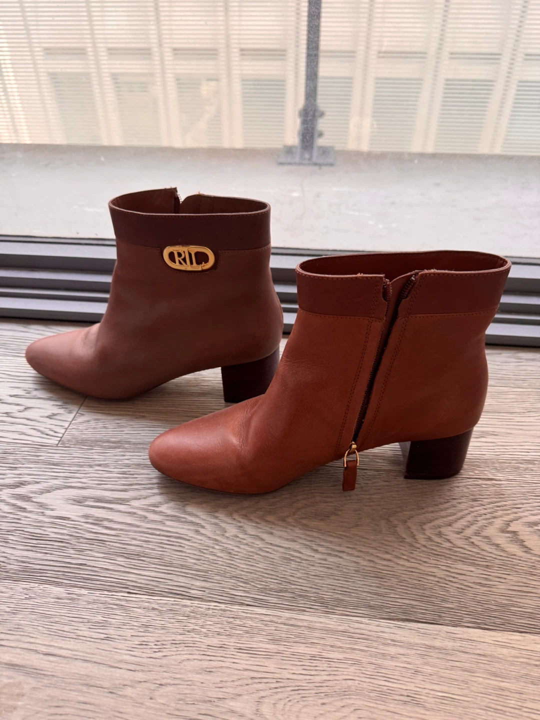 Ralph Lauren Brown Genuine Leather Ankle Boots - photo 2