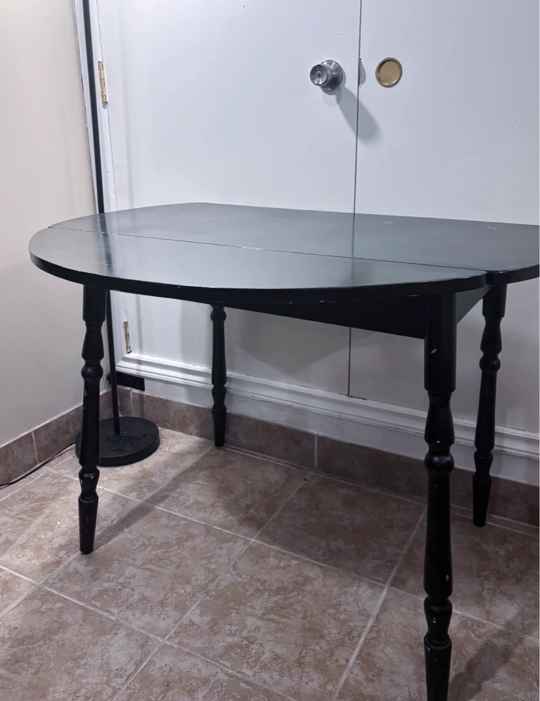 FREE table for pick up!