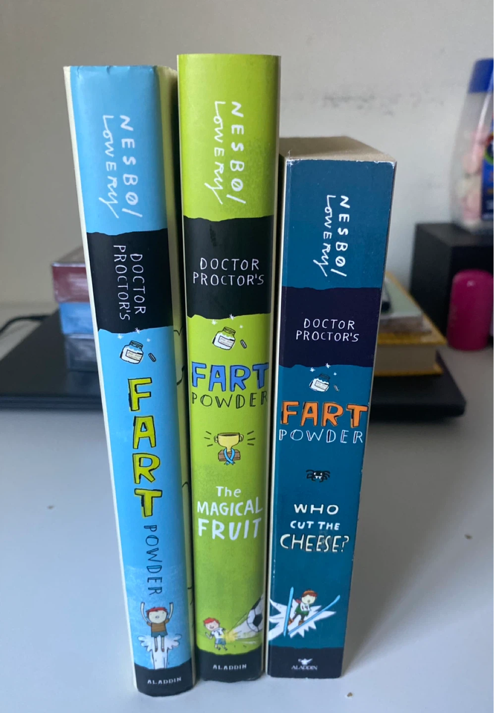 Doctor Proctor's Fart Powder Book Set - photo 2