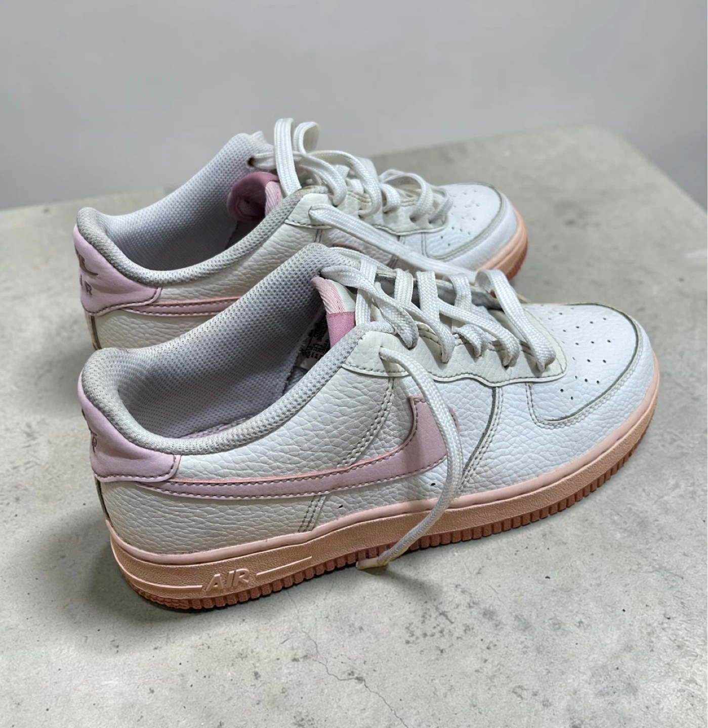 Nike Air Force 1 Low White Pink Youth Sneakers - photo 2