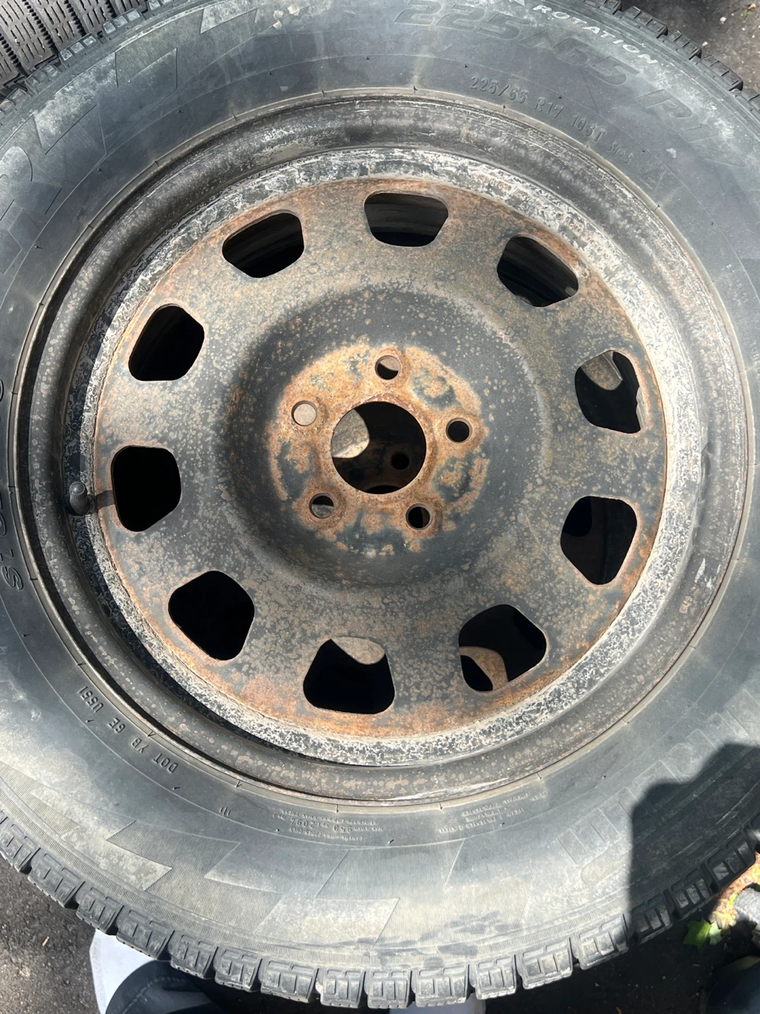4 x ICE ZERO Winter Tires with Rims 225/65 R17 - photo 4