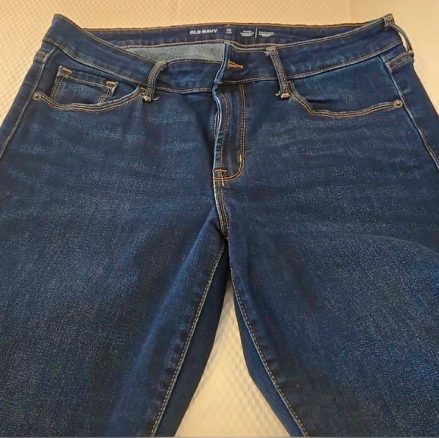 Old Navy Women's Dark Wash Mid Rise Slim Jeans size 12 Long - photo 4