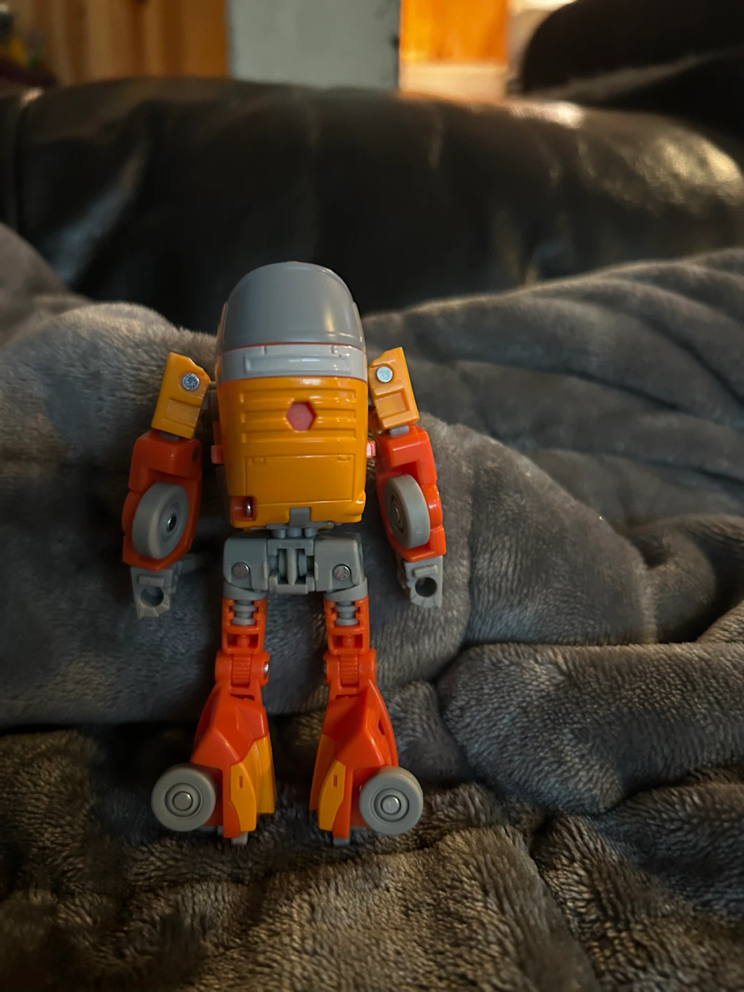 Transformers retro Wheelie - photo 2