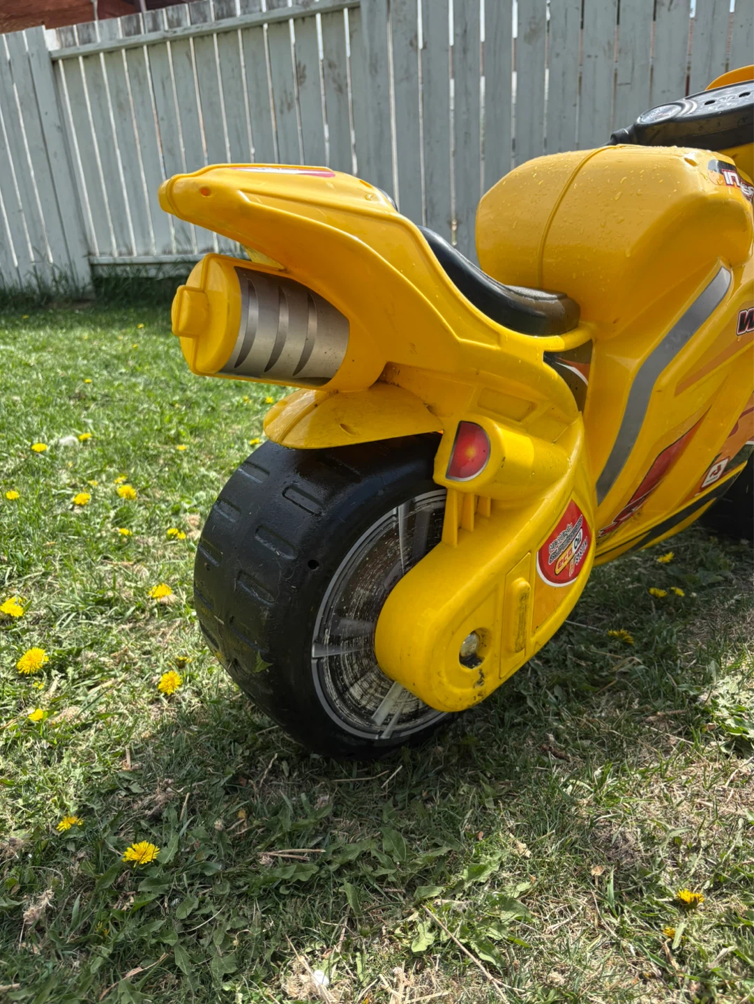 Yellow "Winner" Ride-On Motorcycle - photo 2
