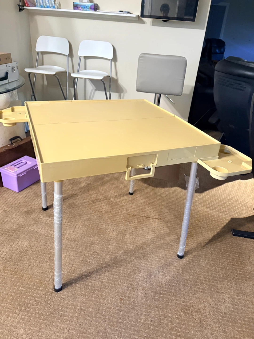 Plastic foldable Majong picnic table with removable cup holders - photo 2