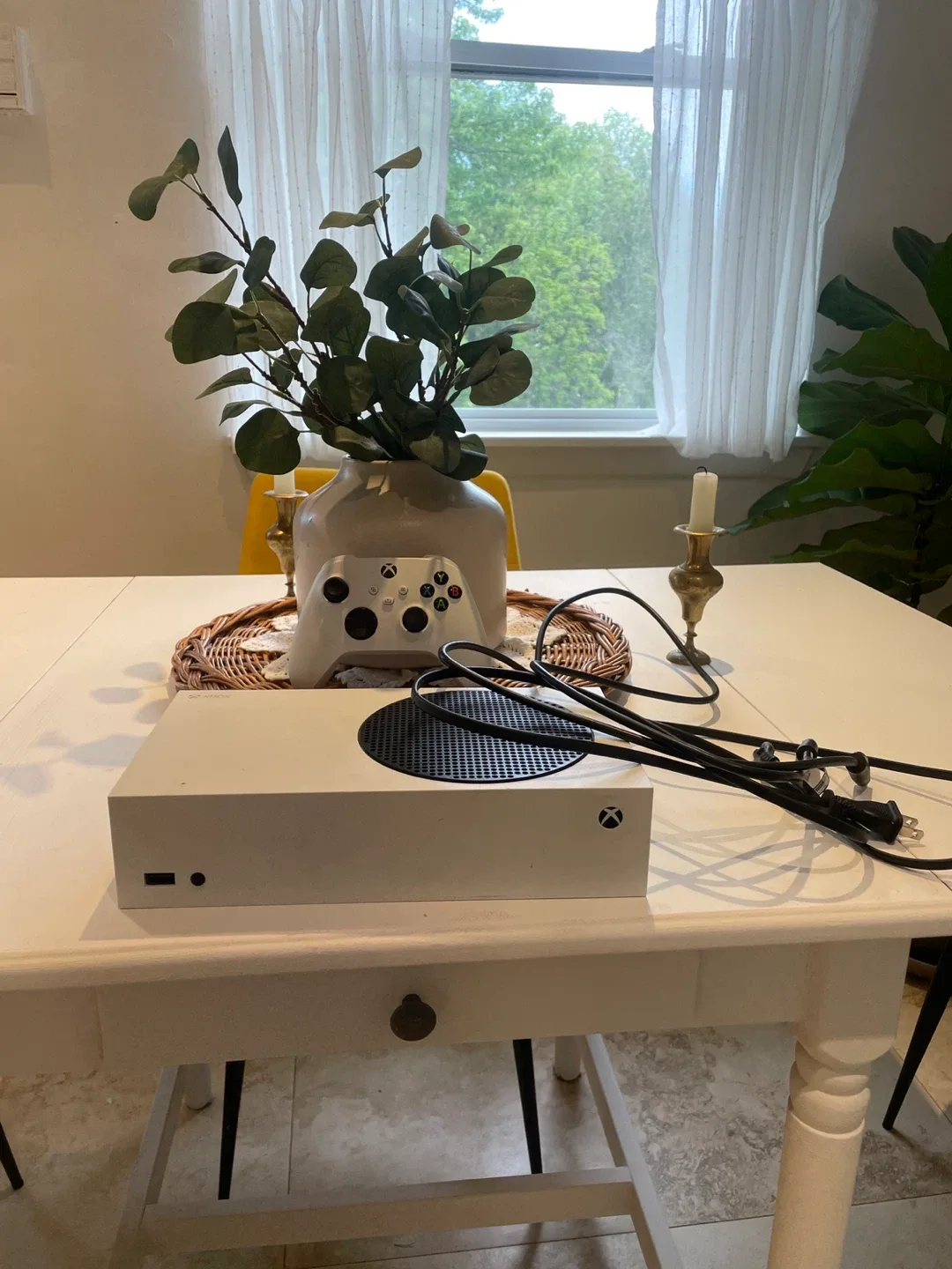 Xbox Series S Console with Controller(READ DESCRIPTION)