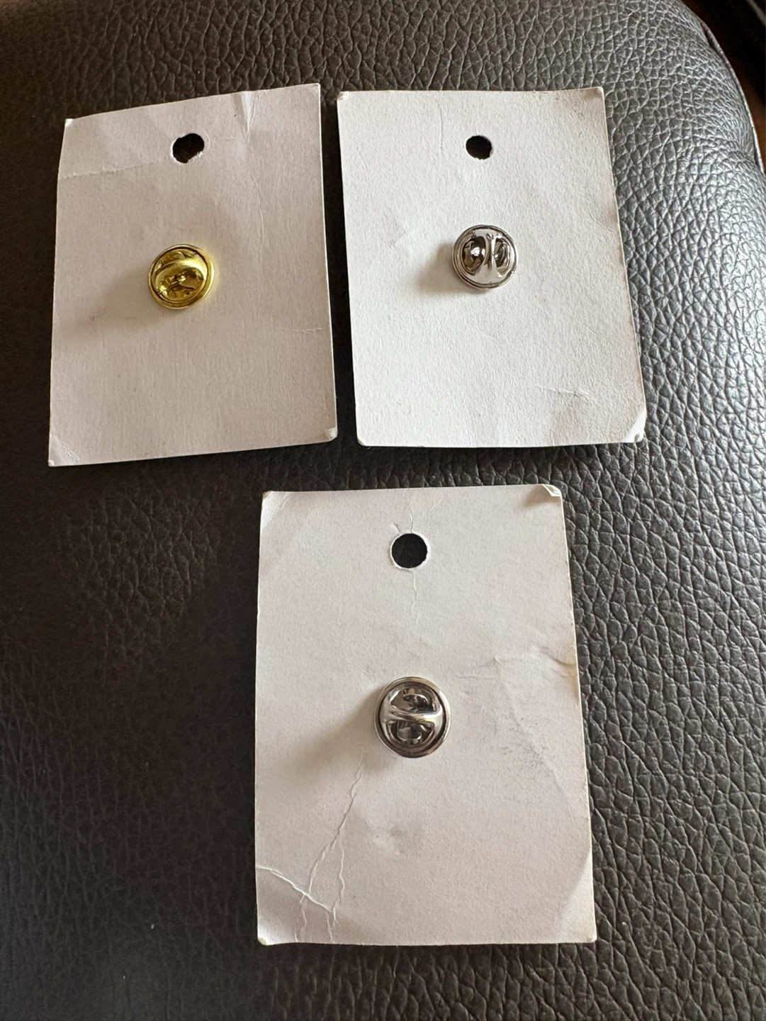 Yellowknife Pins $3 each or all for $6 - photo 2