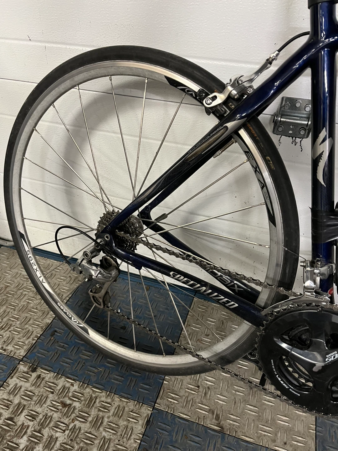 Specialized Roubaix Road Bike - photo 2