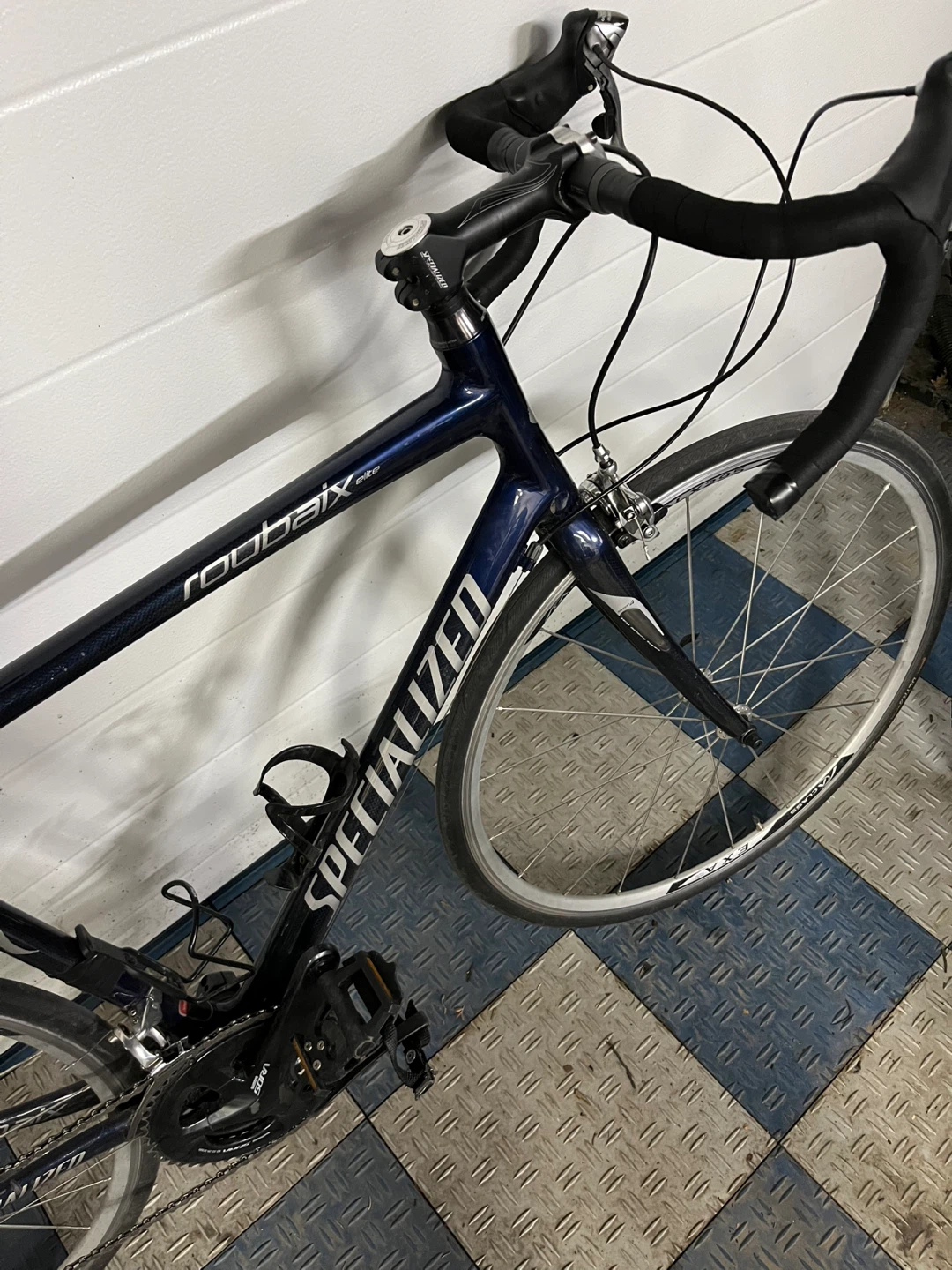 Specialized Roubaix Road Bike