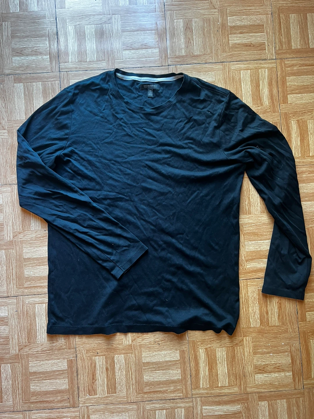 Banana Republic Black Long Sleeve - Size L