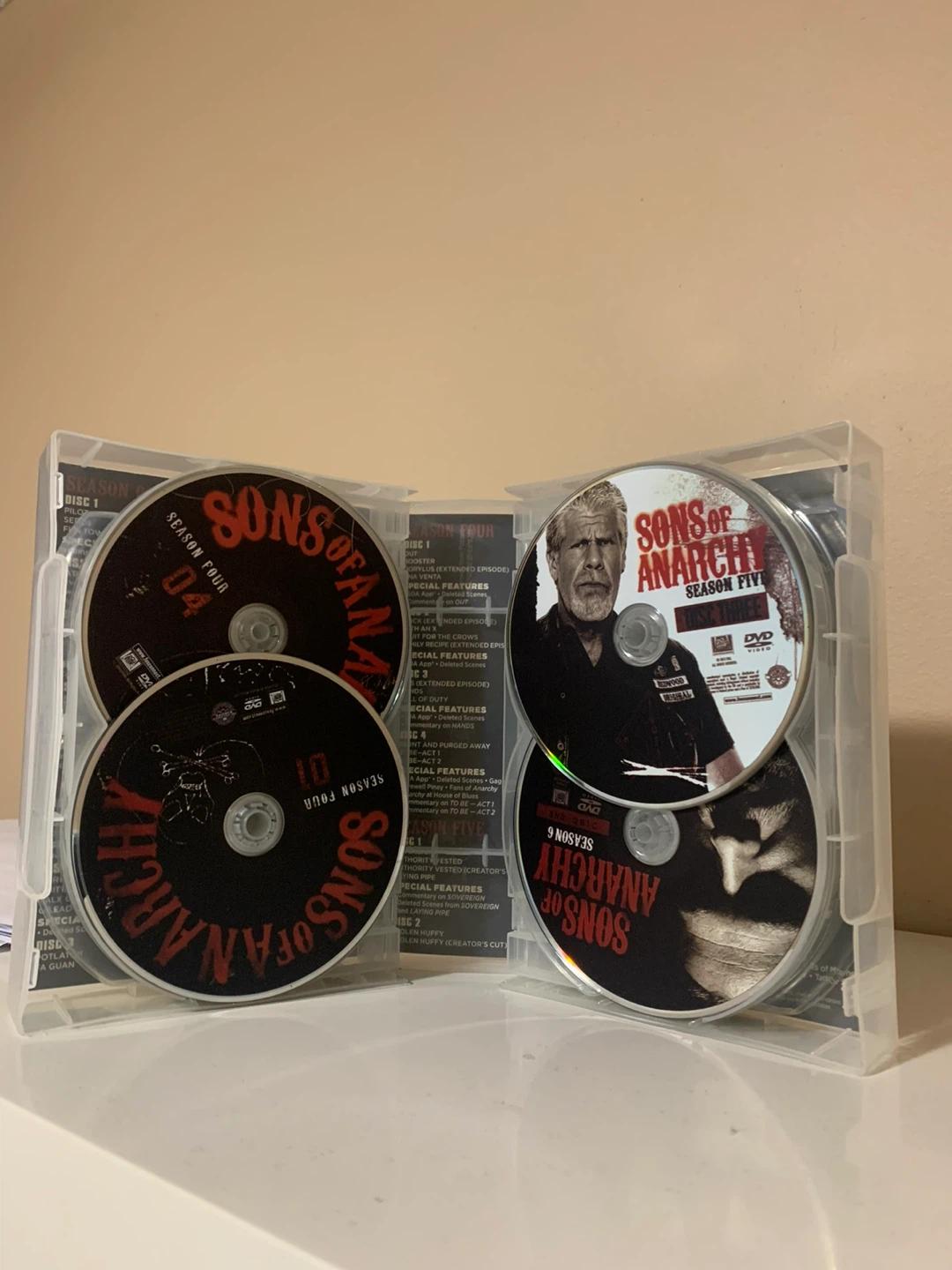 Sons of Anarchy: The Complete Series DVD Box Set - photo 4