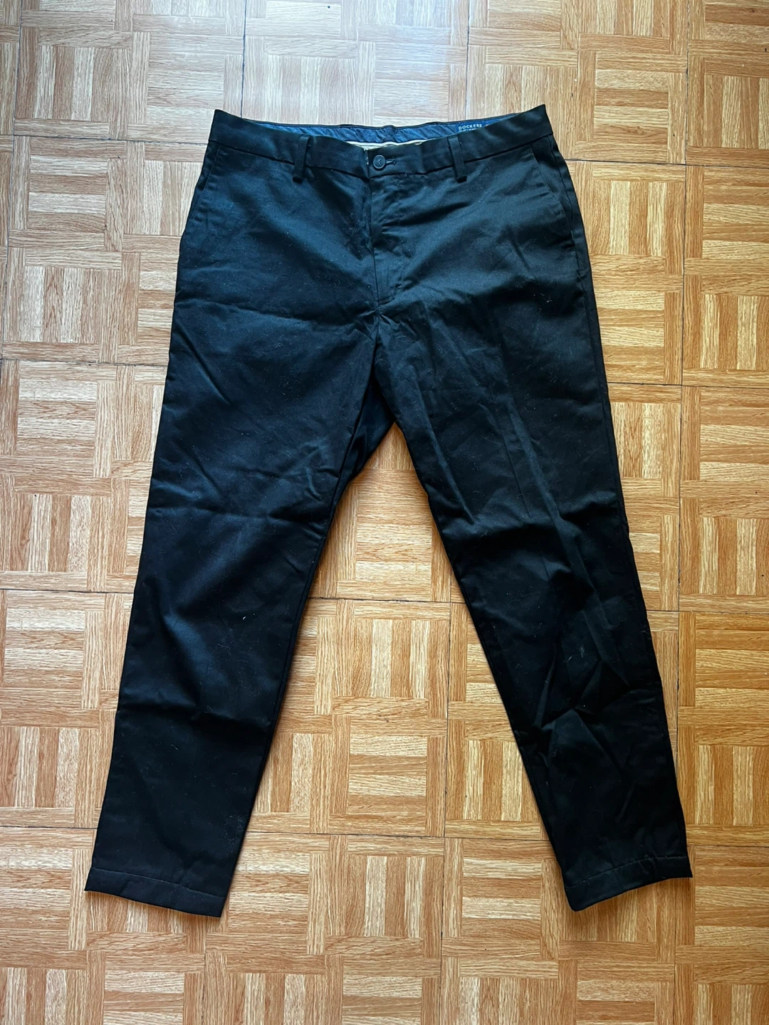 Dockers Classic Signature Khaki Pants
