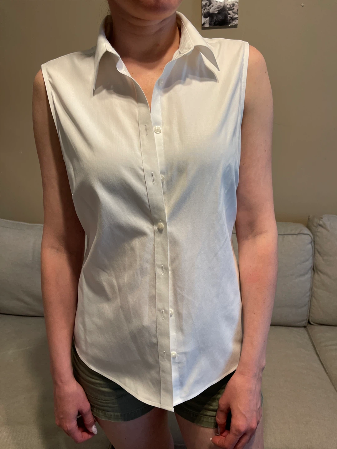White Sleeveless Button-Up Shirt - photo 4