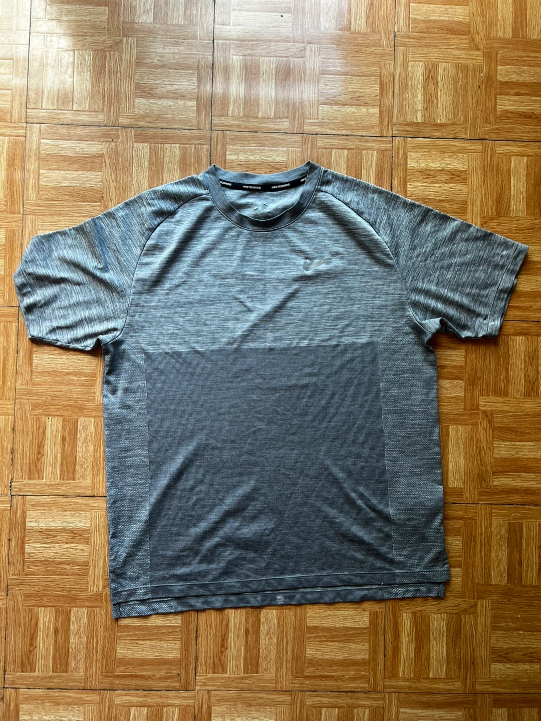 Nike Running T-Shirt - size XL