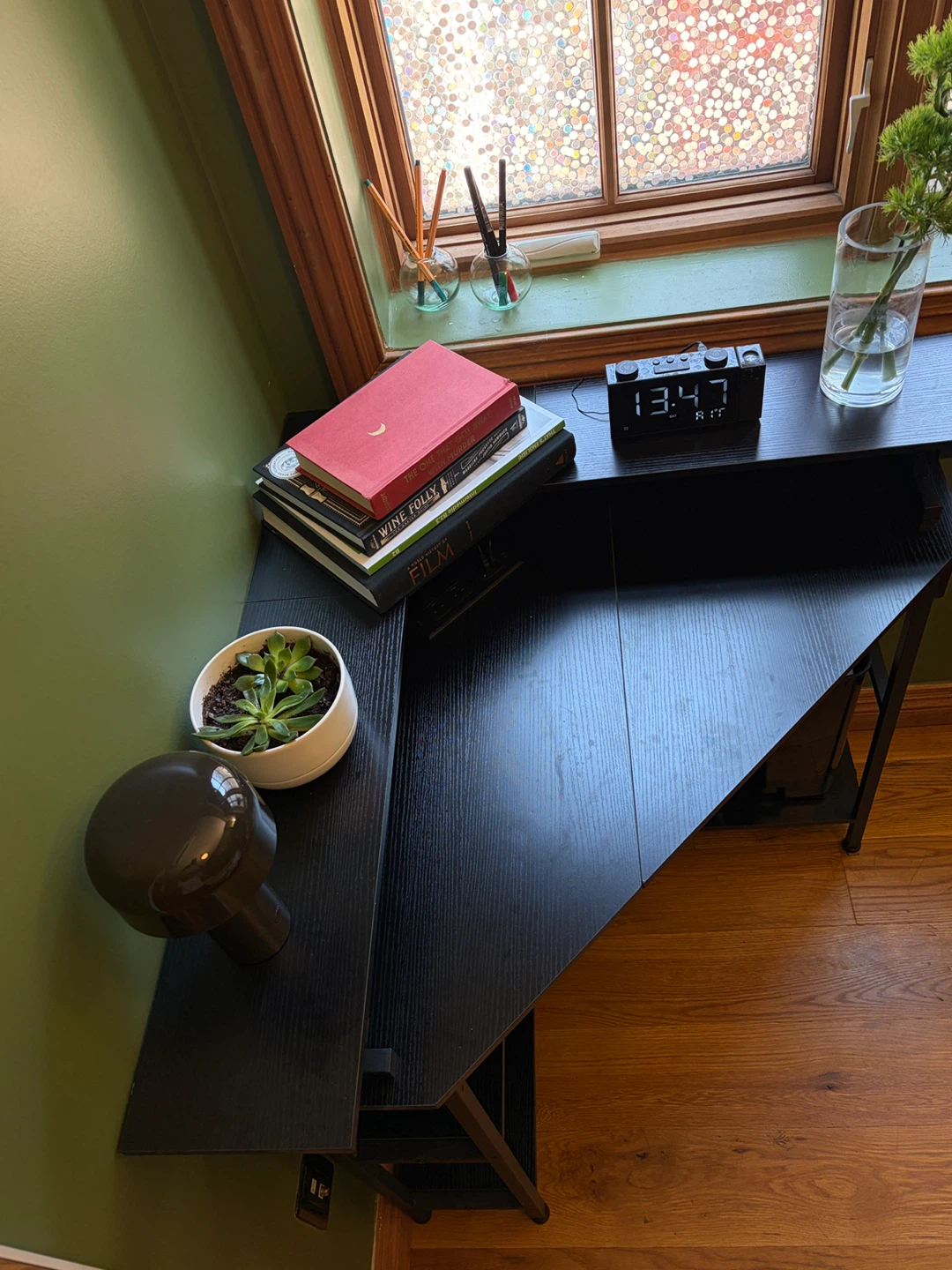 Black Corner Desk  (like new) - photo 3