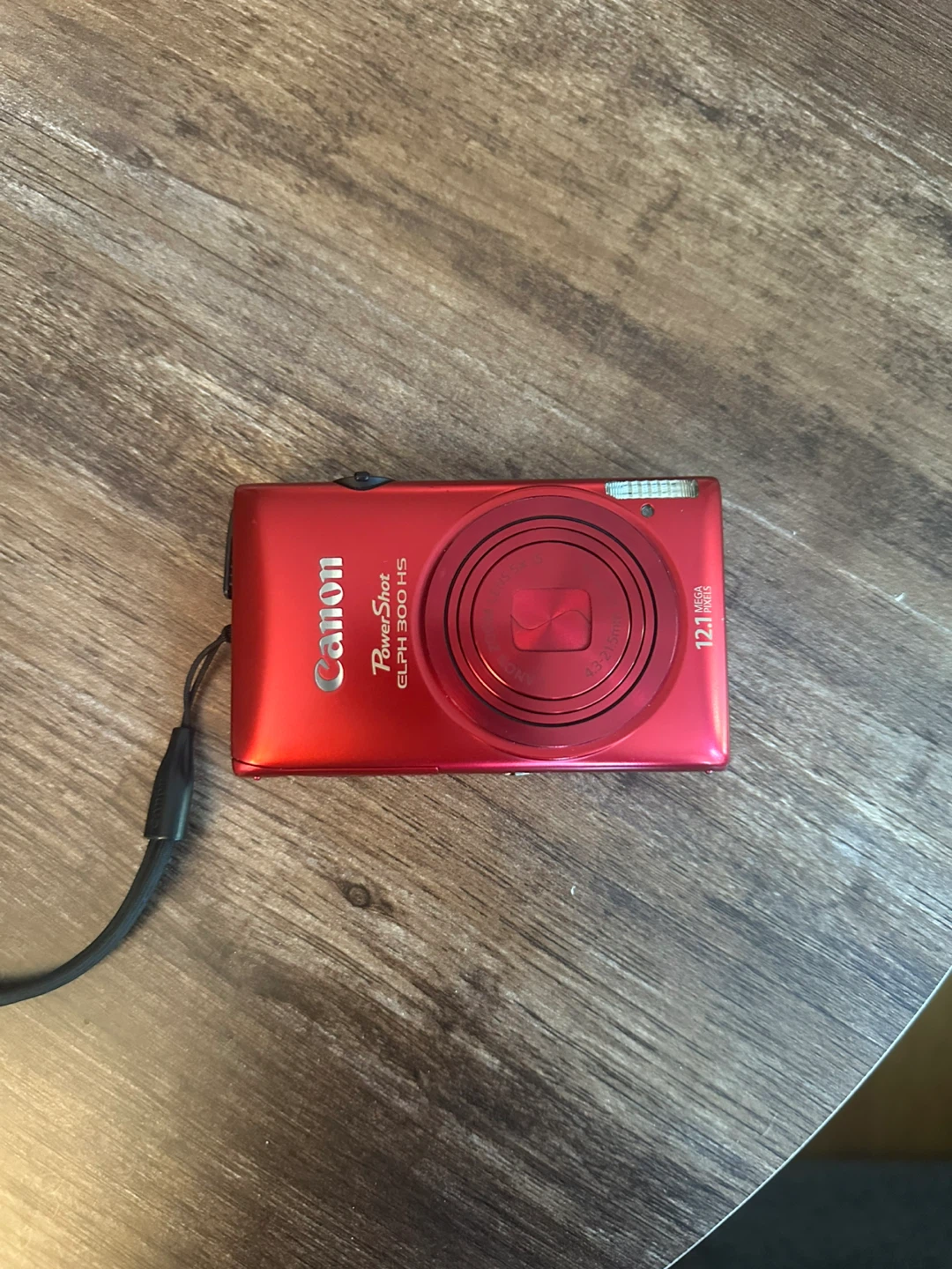 Canon PowerShot ELPH 300 HS Red Digital Camera