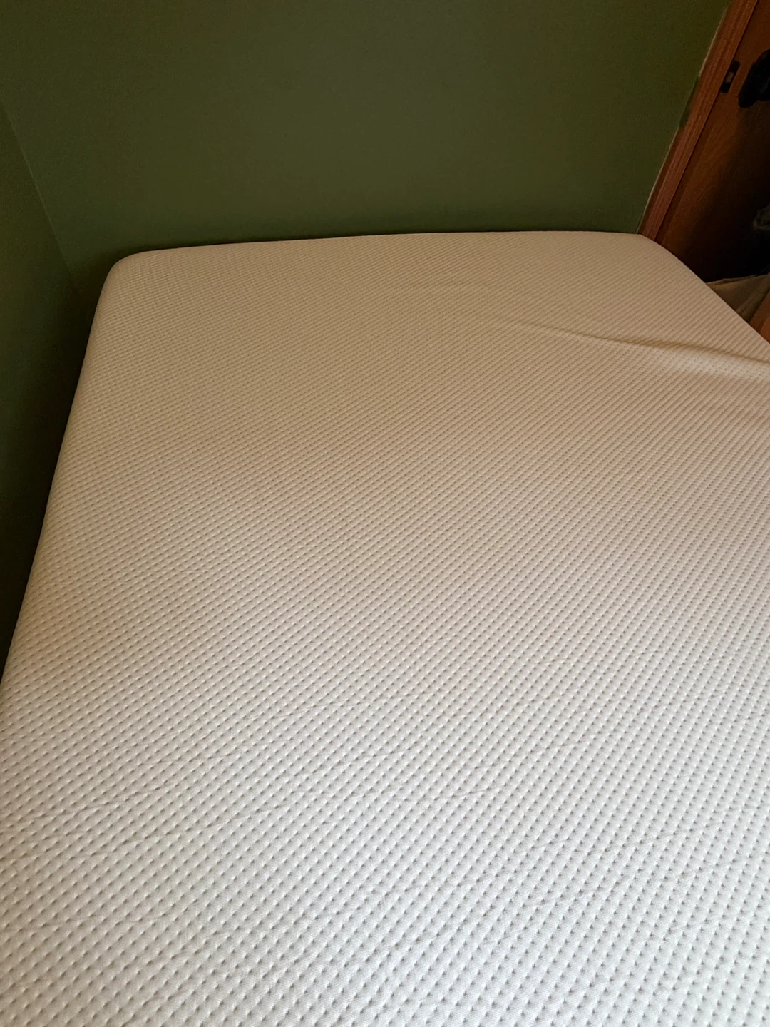 White Queen Size Mattress. - photo 2