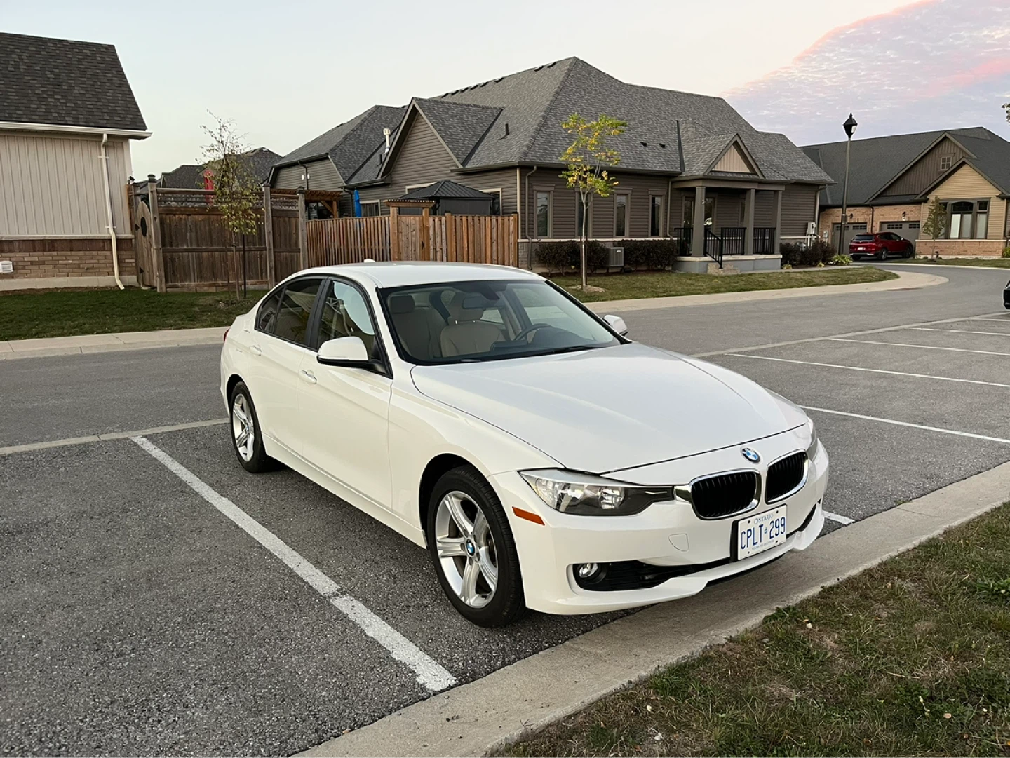 2015 White BMW 320i xdrive