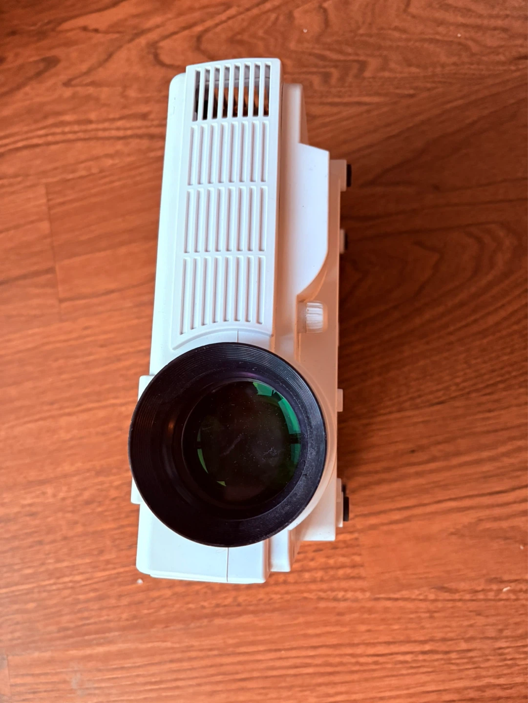 BR.J Professional Mini Projector - photo 2
