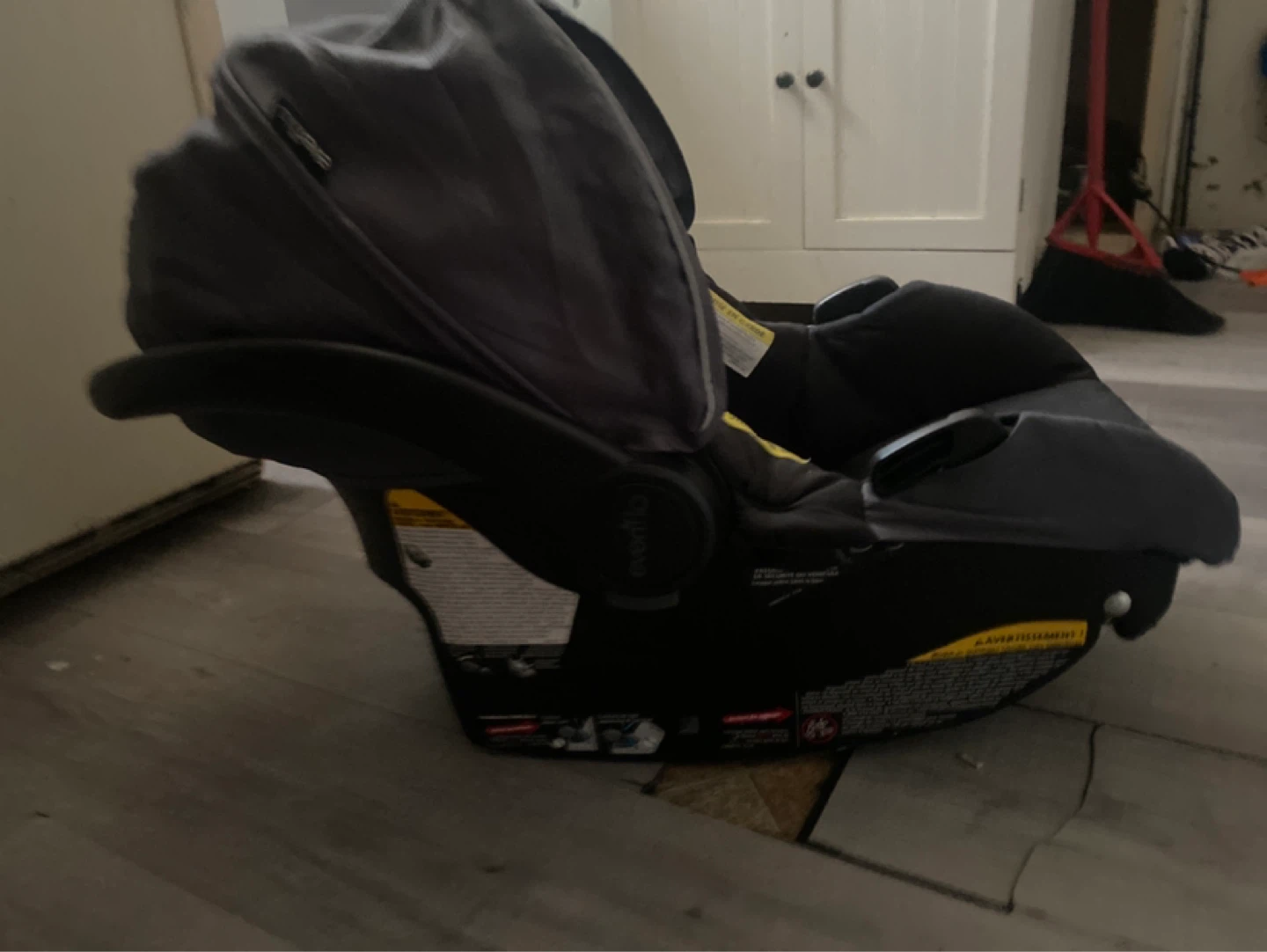 Evenflo Infant Car Seat - photo 2